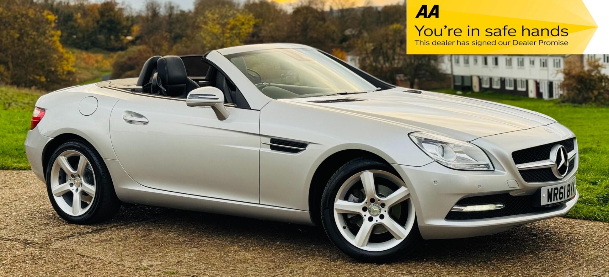 2011 Mercedes-Benz SLK image 1