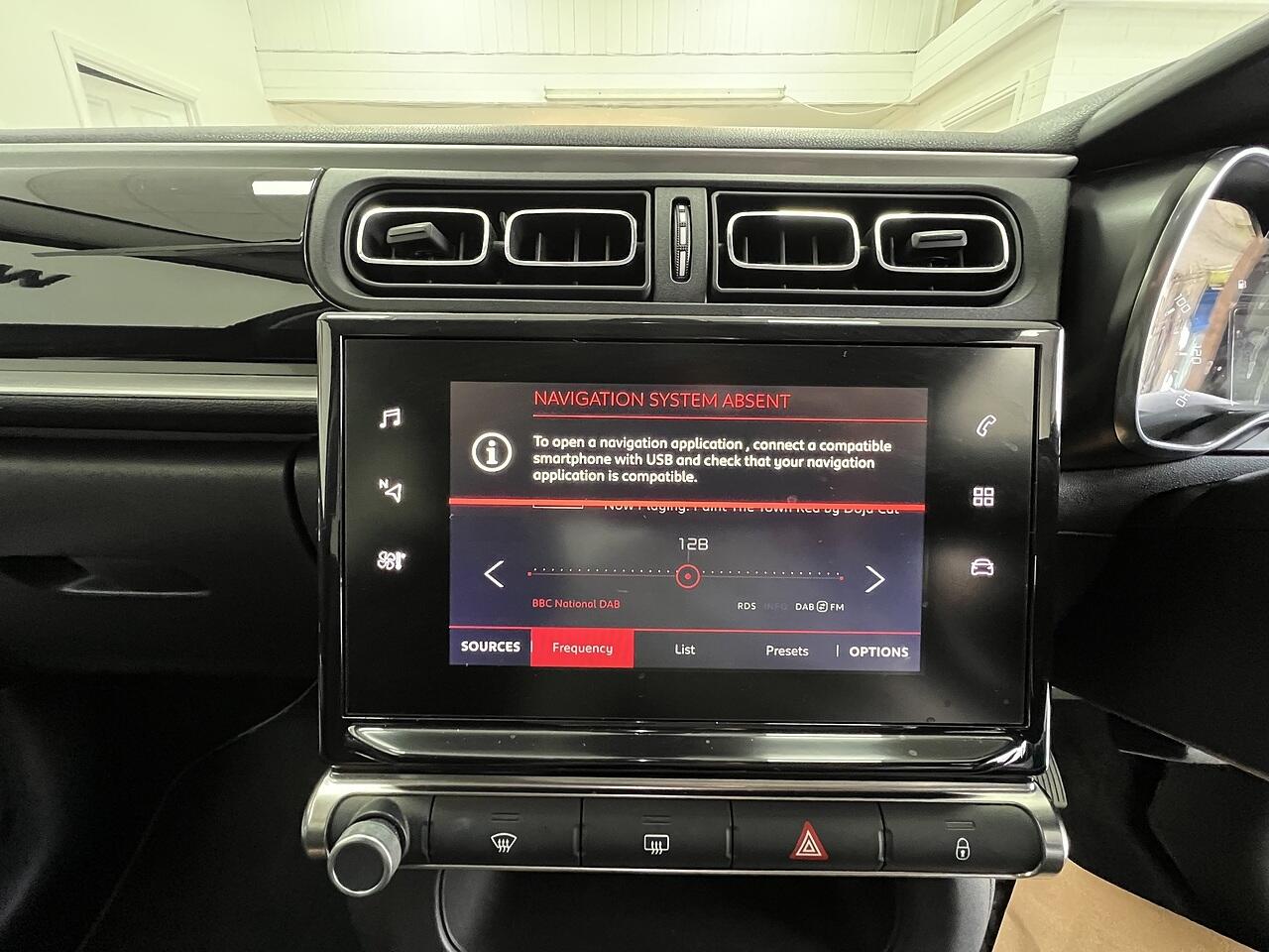 Citroen C3 view 11