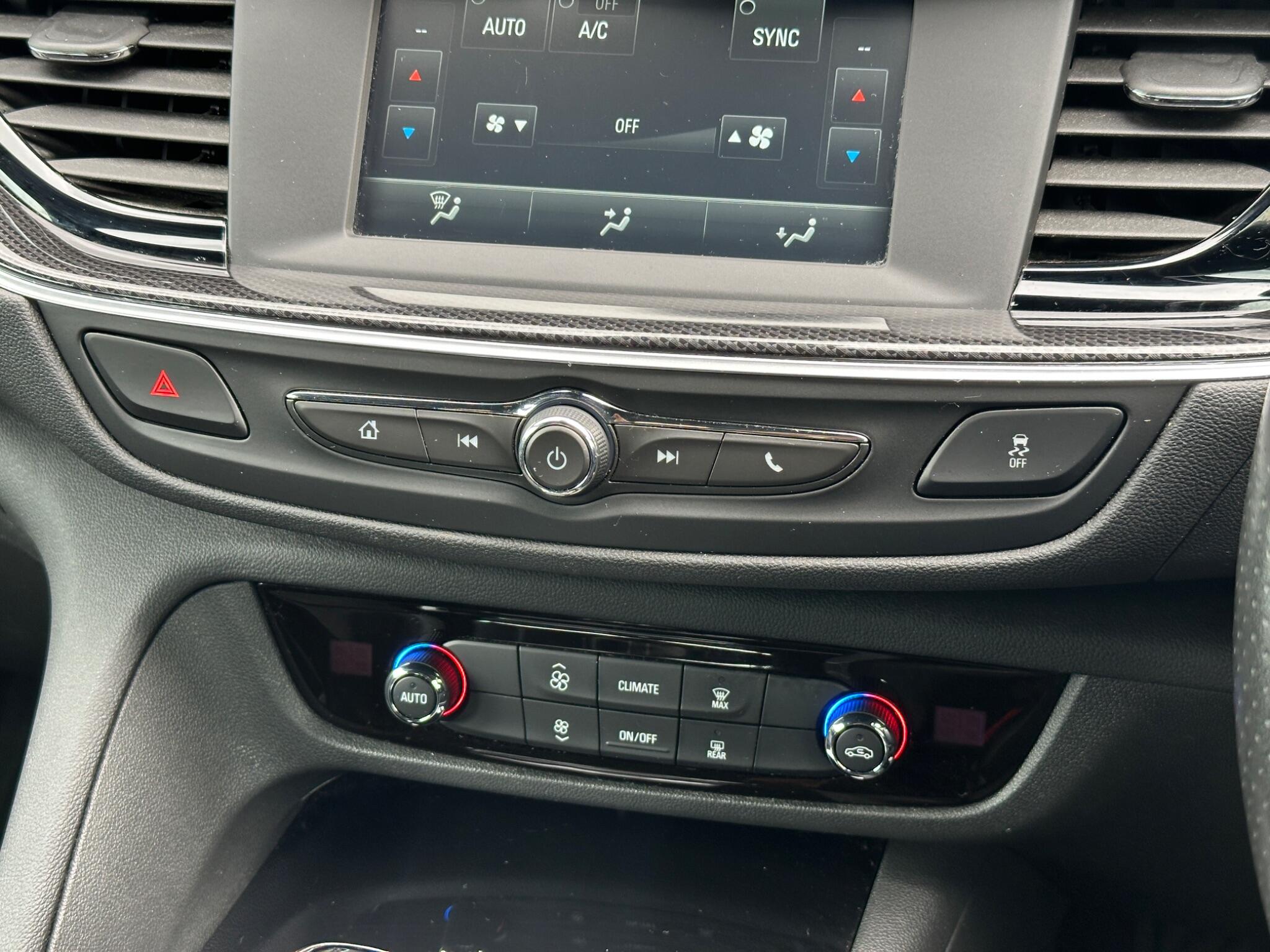 Vauxhall Insignia view 40