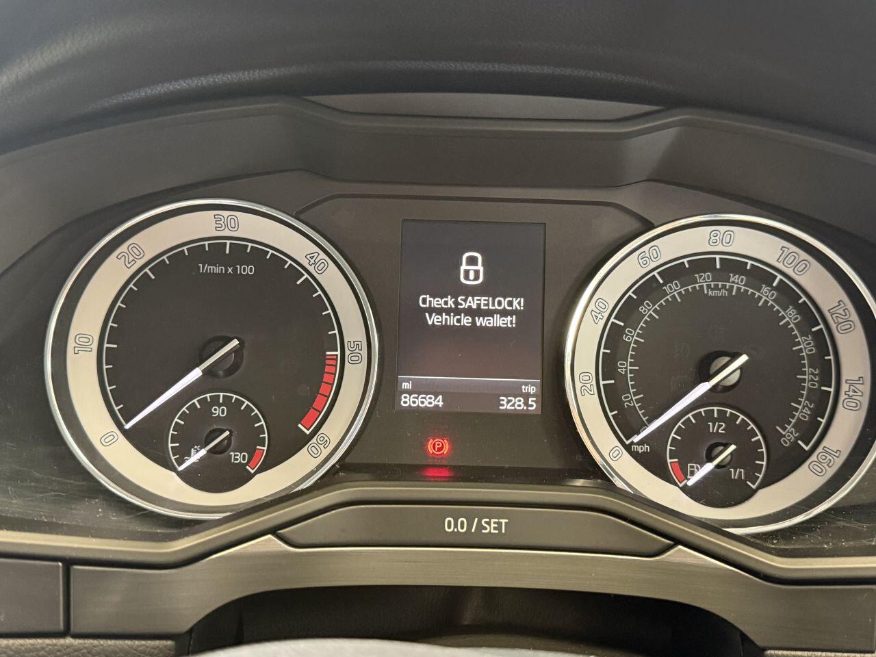 Skoda Superb view 37