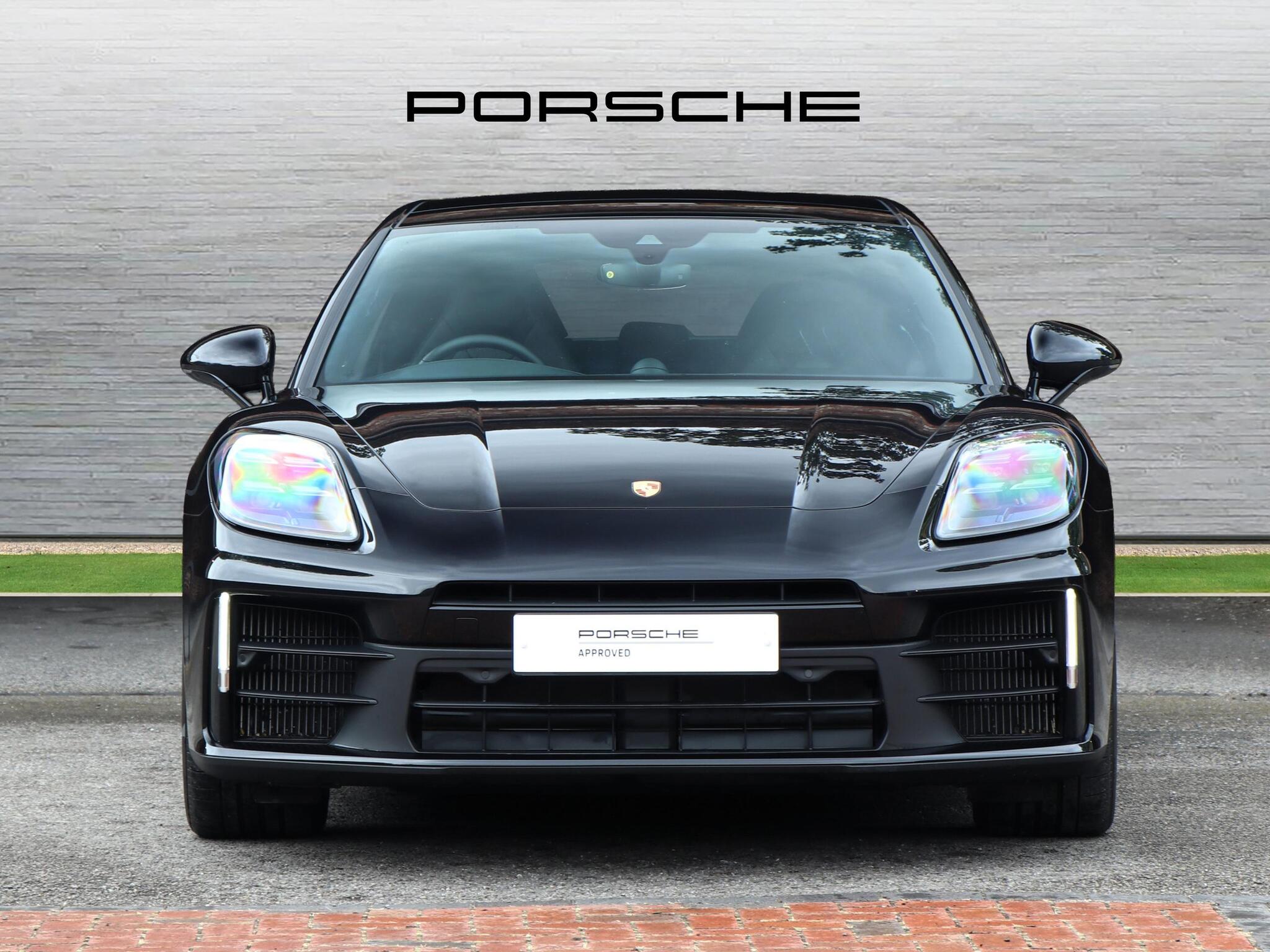 Porsche Panamera view 7