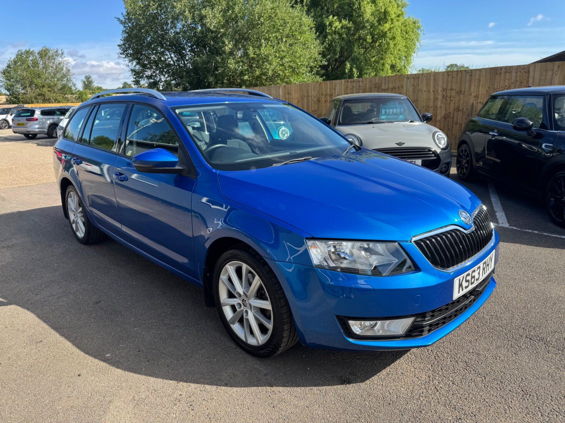 Skoda Octavia view 2