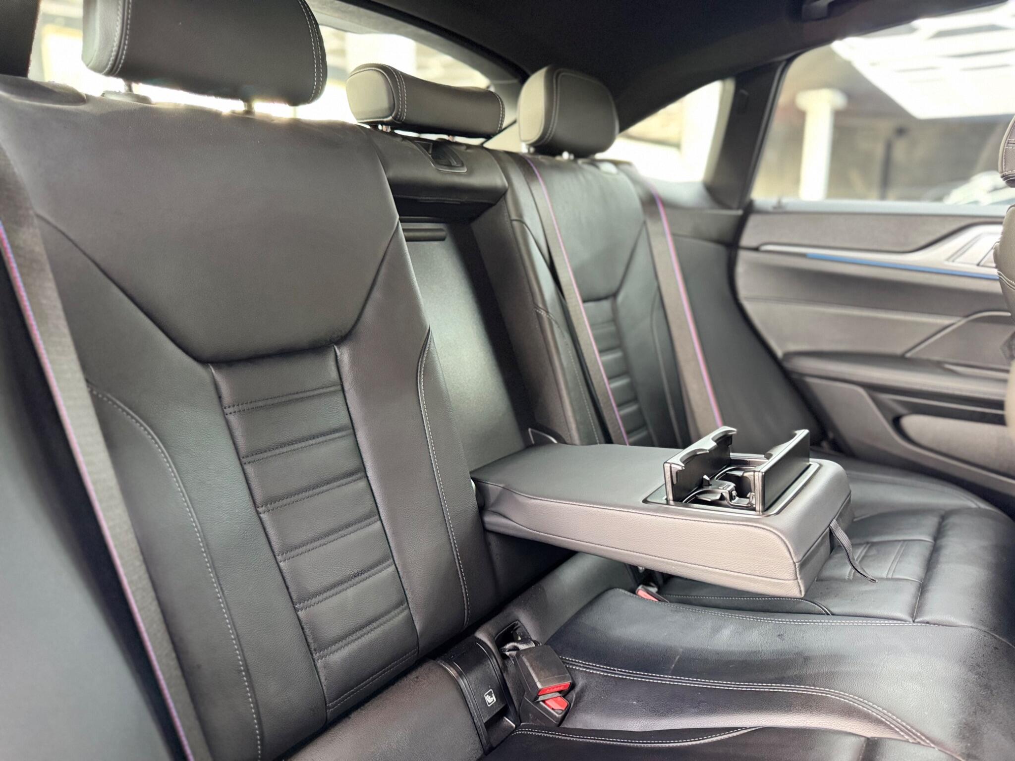 BMW 4 Series view 30