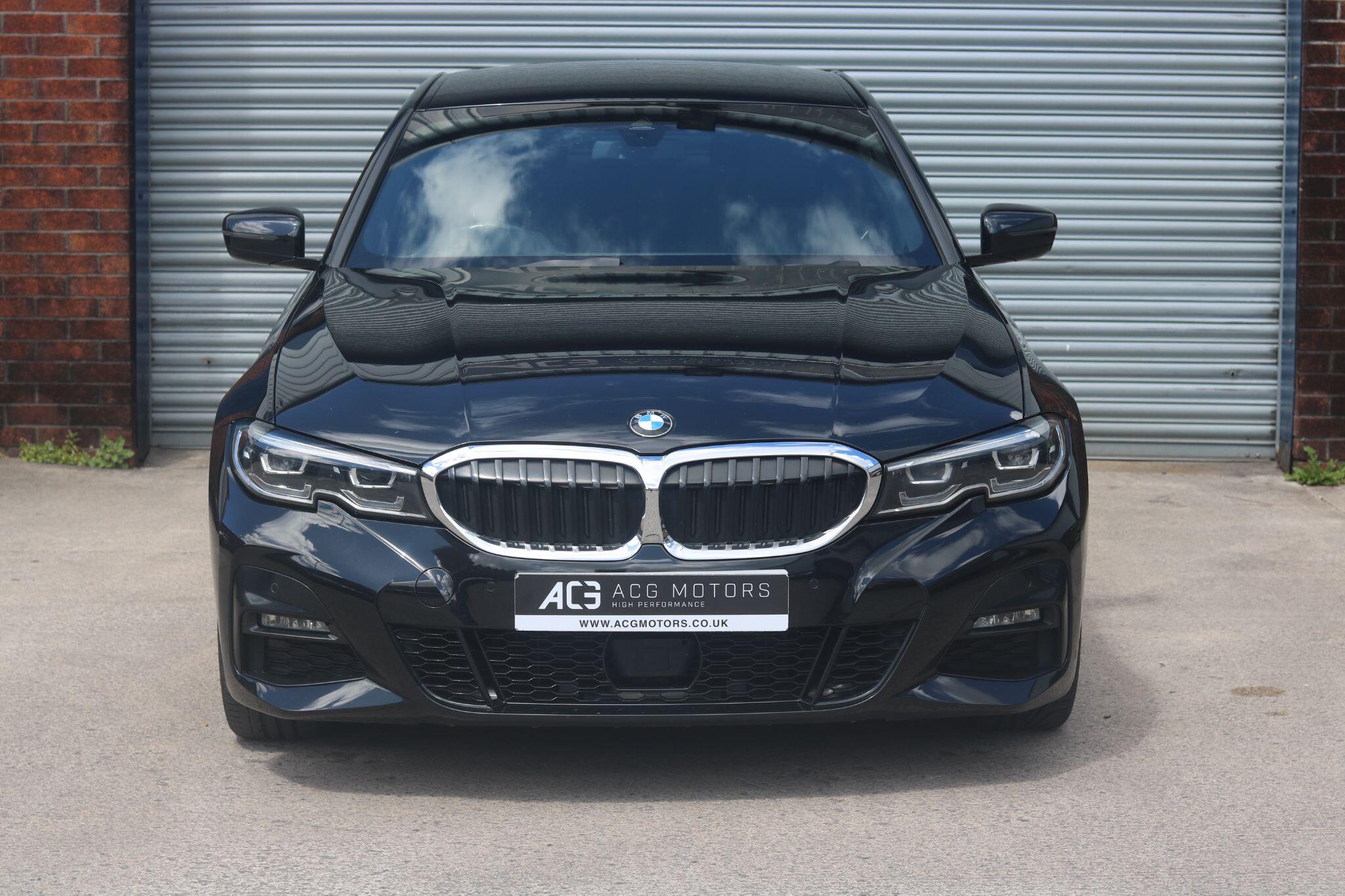 BMW 3 Series view 3