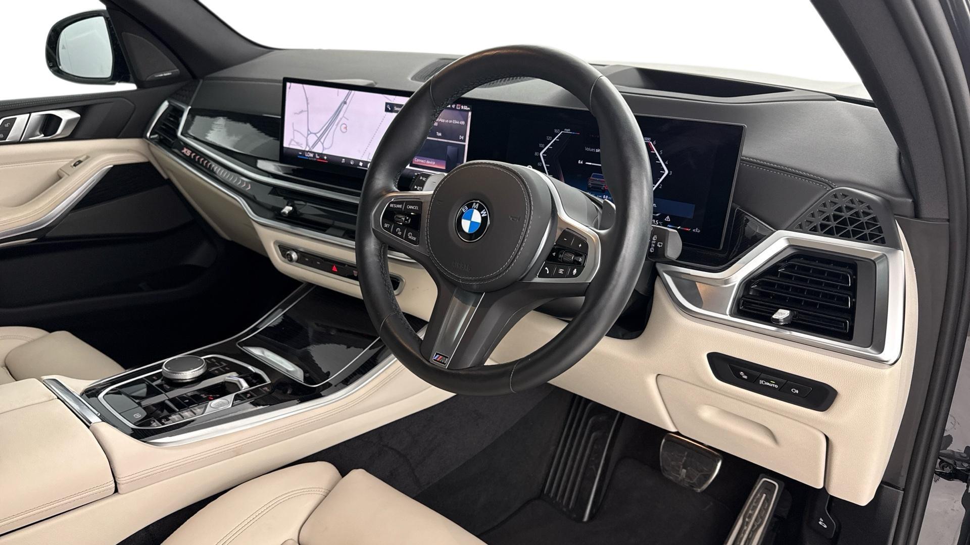 BMW X5 view 6