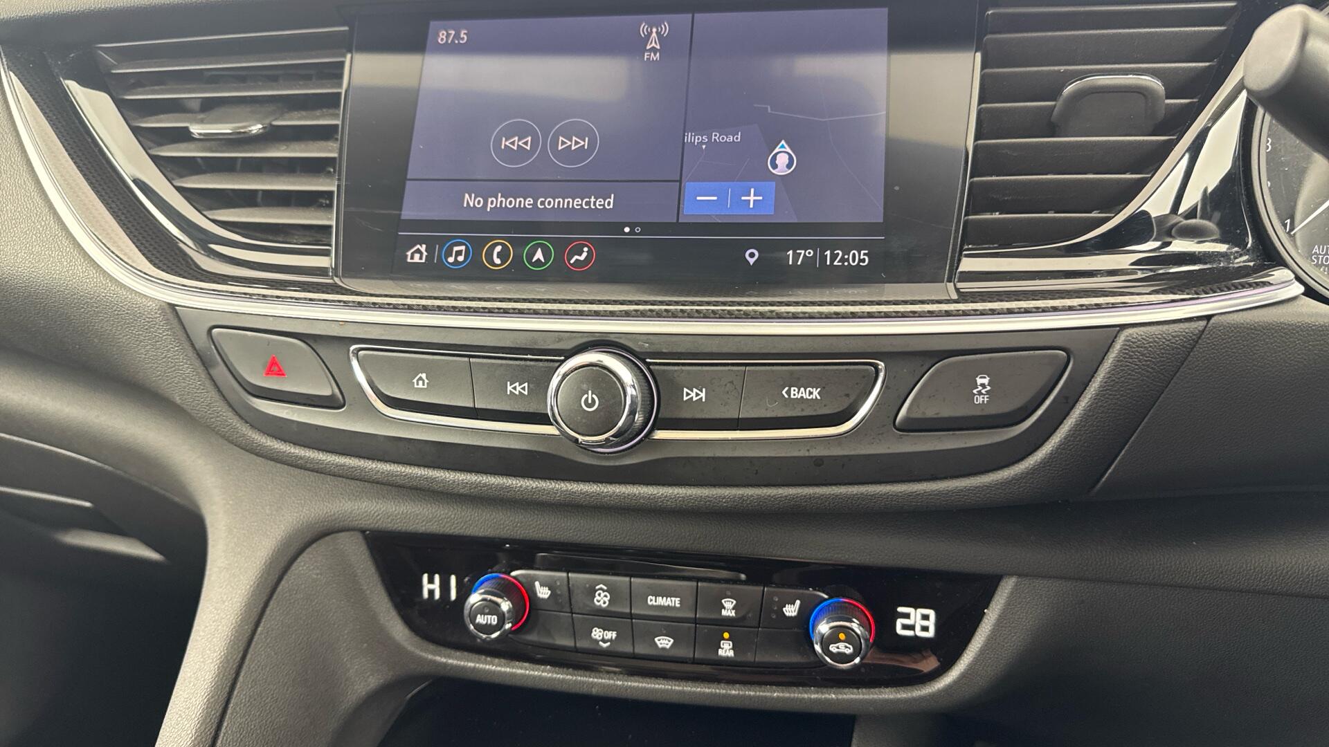 Vauxhall Insignia view 31