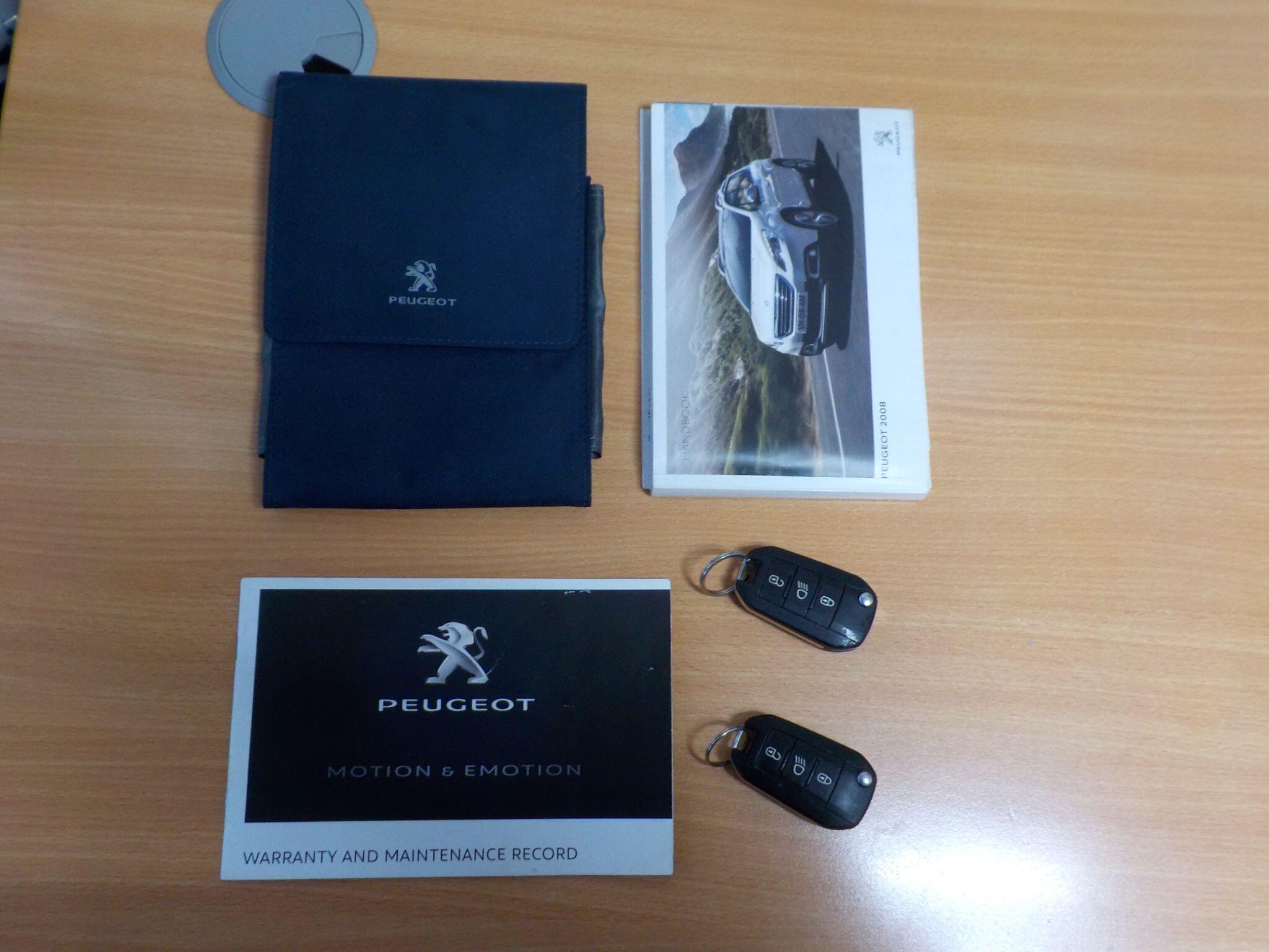 Peugeot 2008 1.6 BlueHDi Feline Euro 6 (s/s) 5dr (Calima)