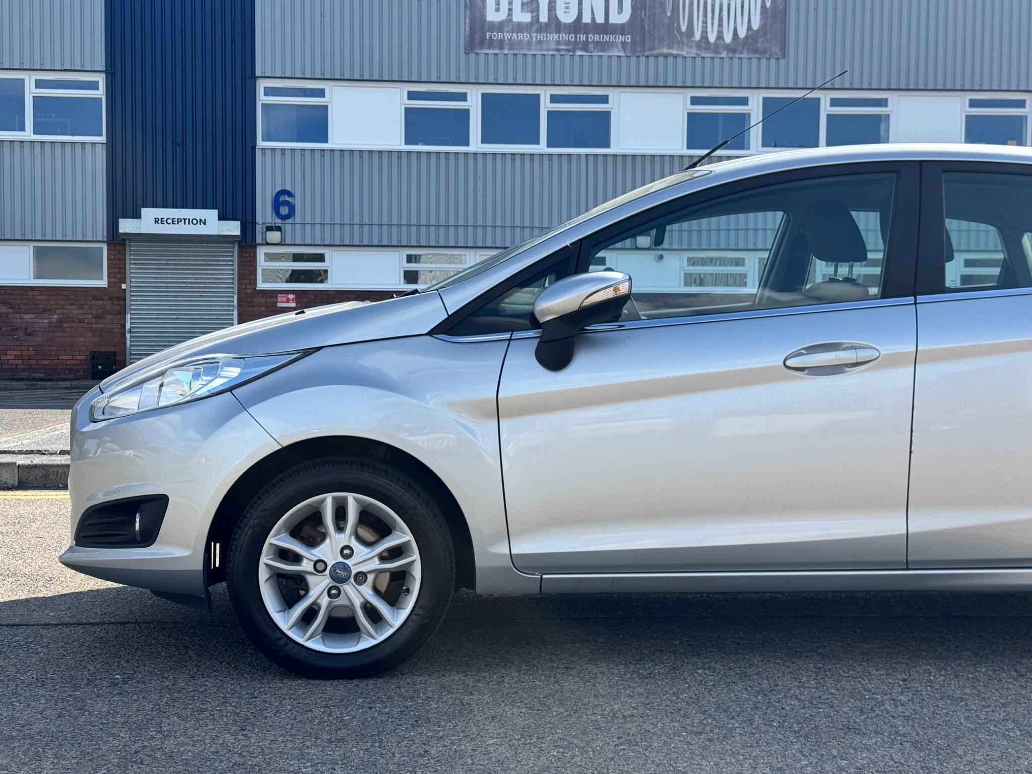 Ford Fiesta view 10