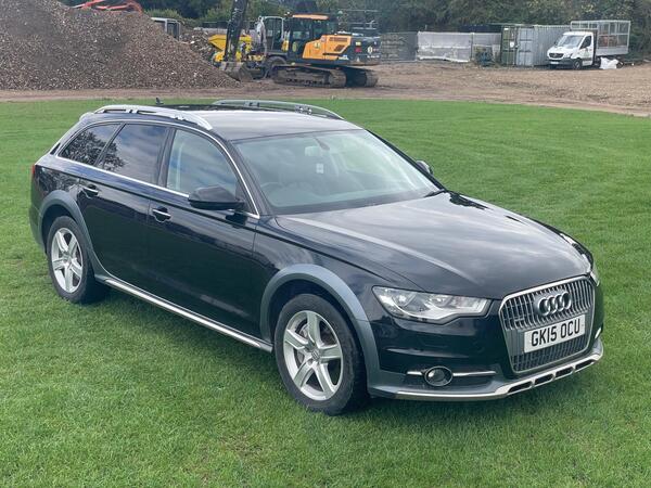 Black 2014 Audi A6 allroad Estate All-wheel drive Automatic