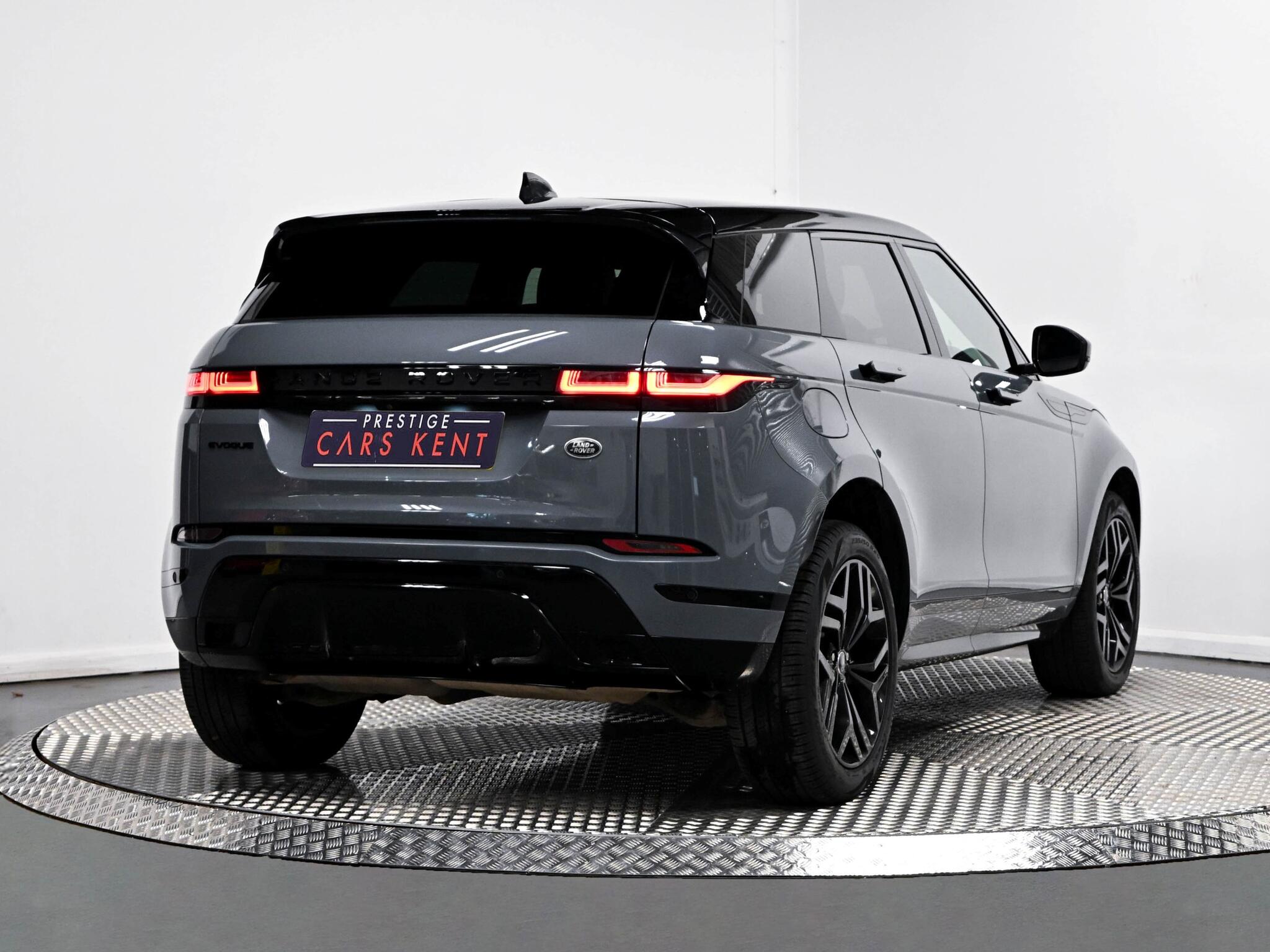 Land Rover Range Rover Evoque view 36