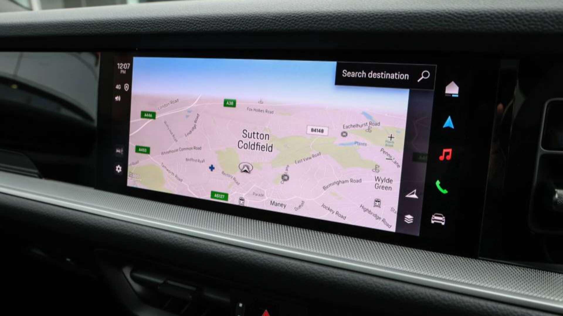 Porsche Cayenne view 27
