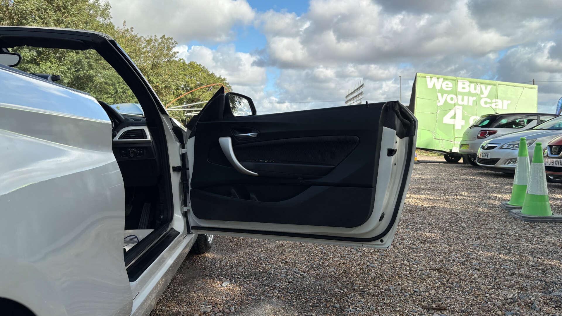 BMW 2 Series view 39