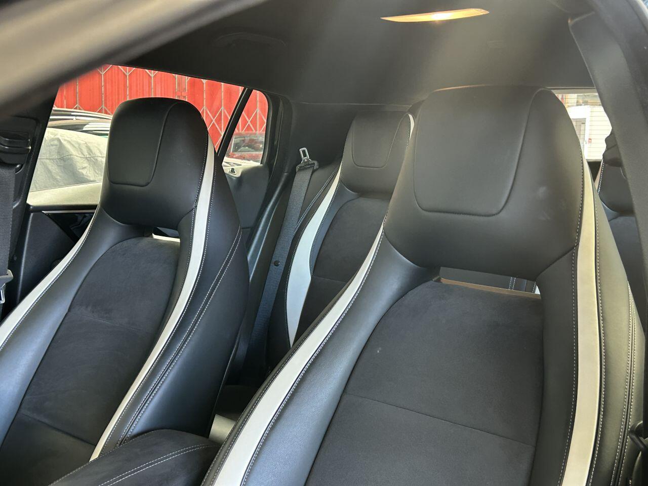Infiniti Q30 view 46