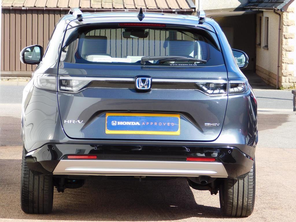 HR-V
