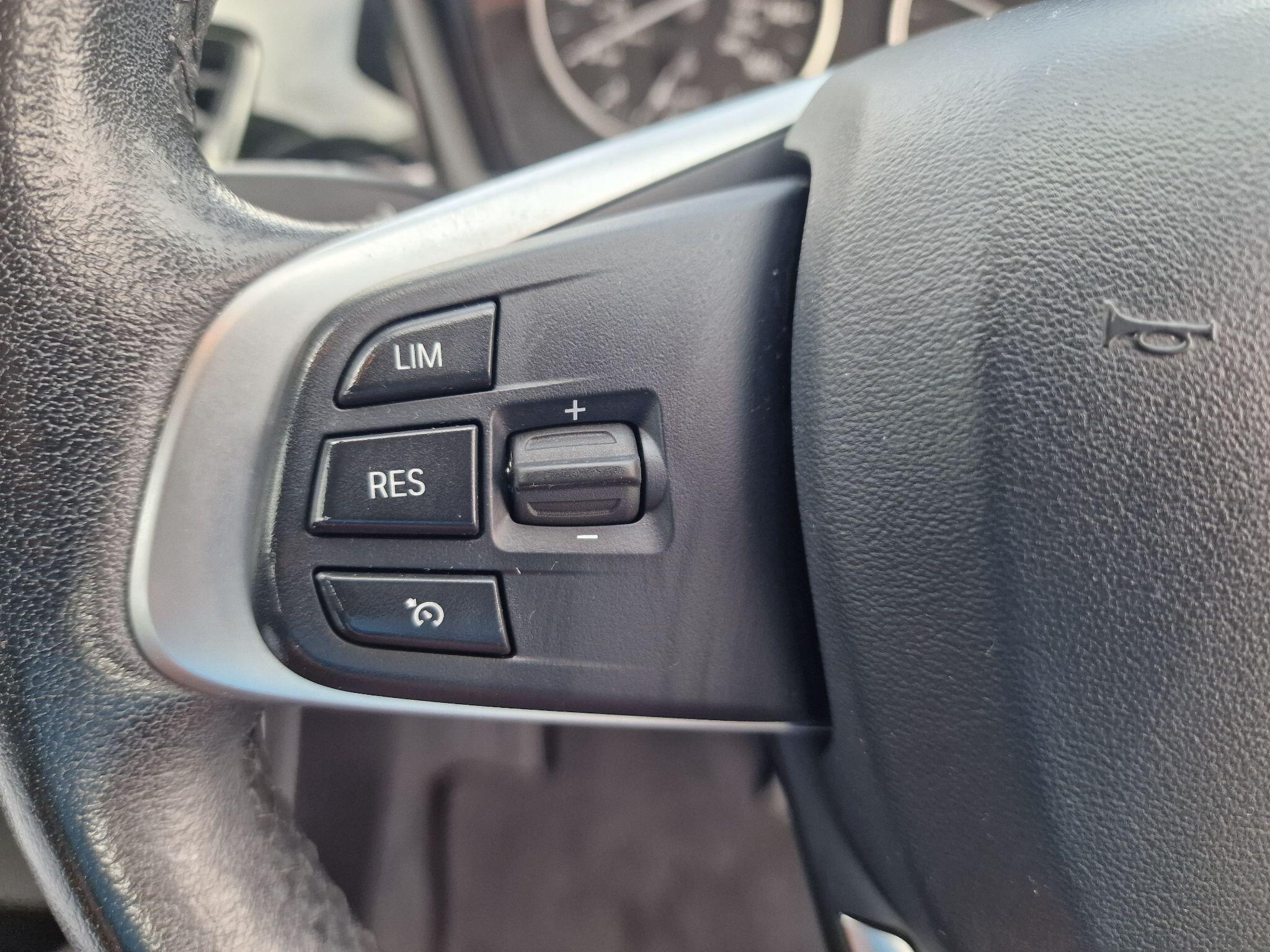 BMW X1 view 37