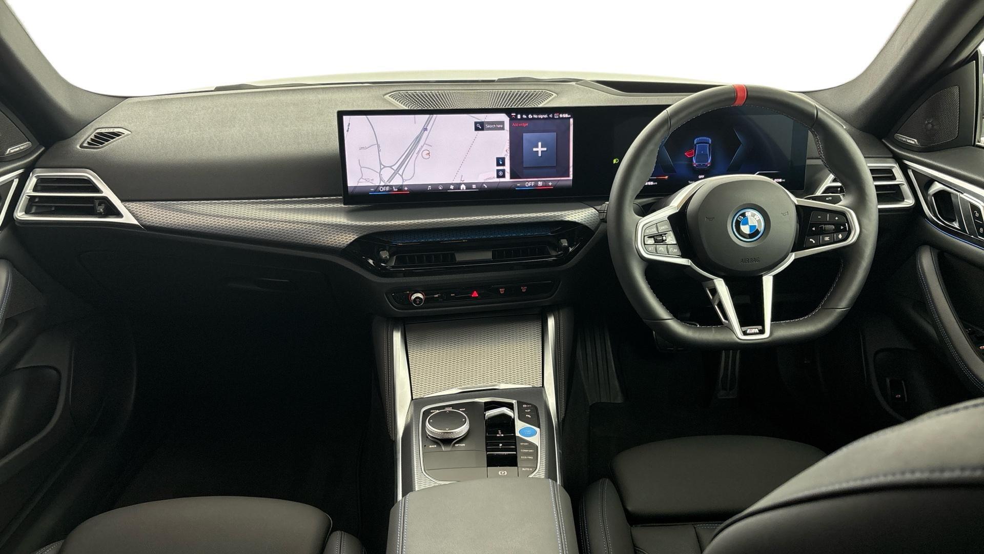 BMW i4 view 4