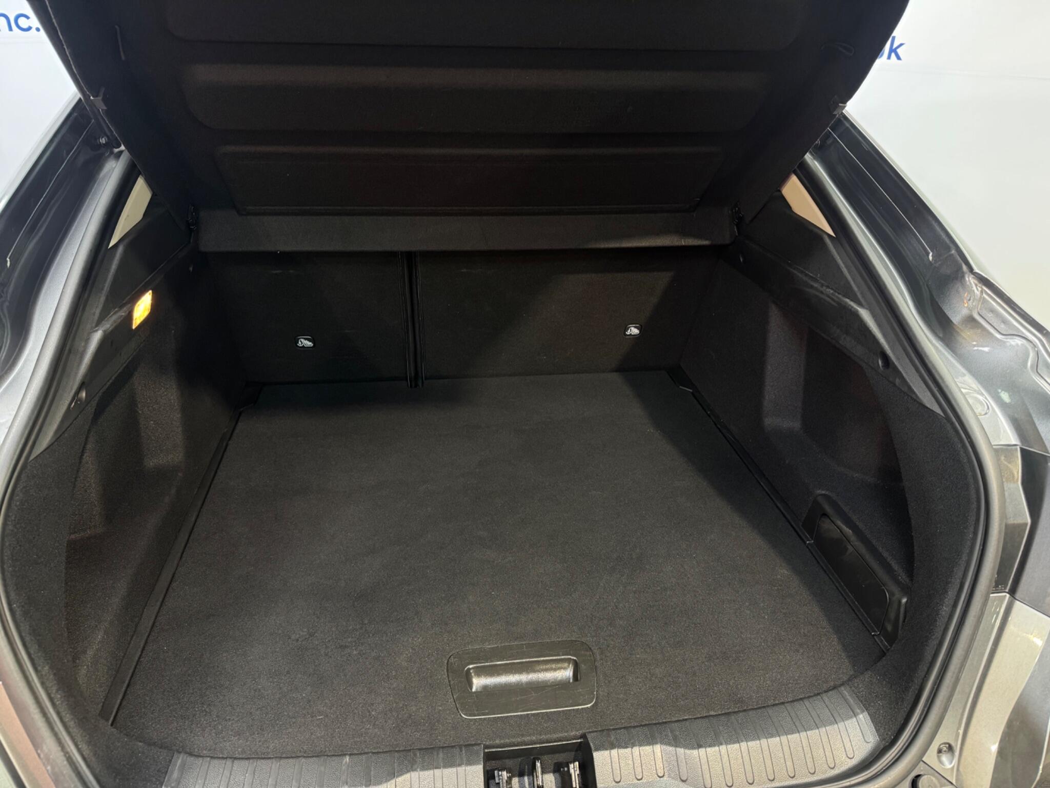 Renault Arkana view 16