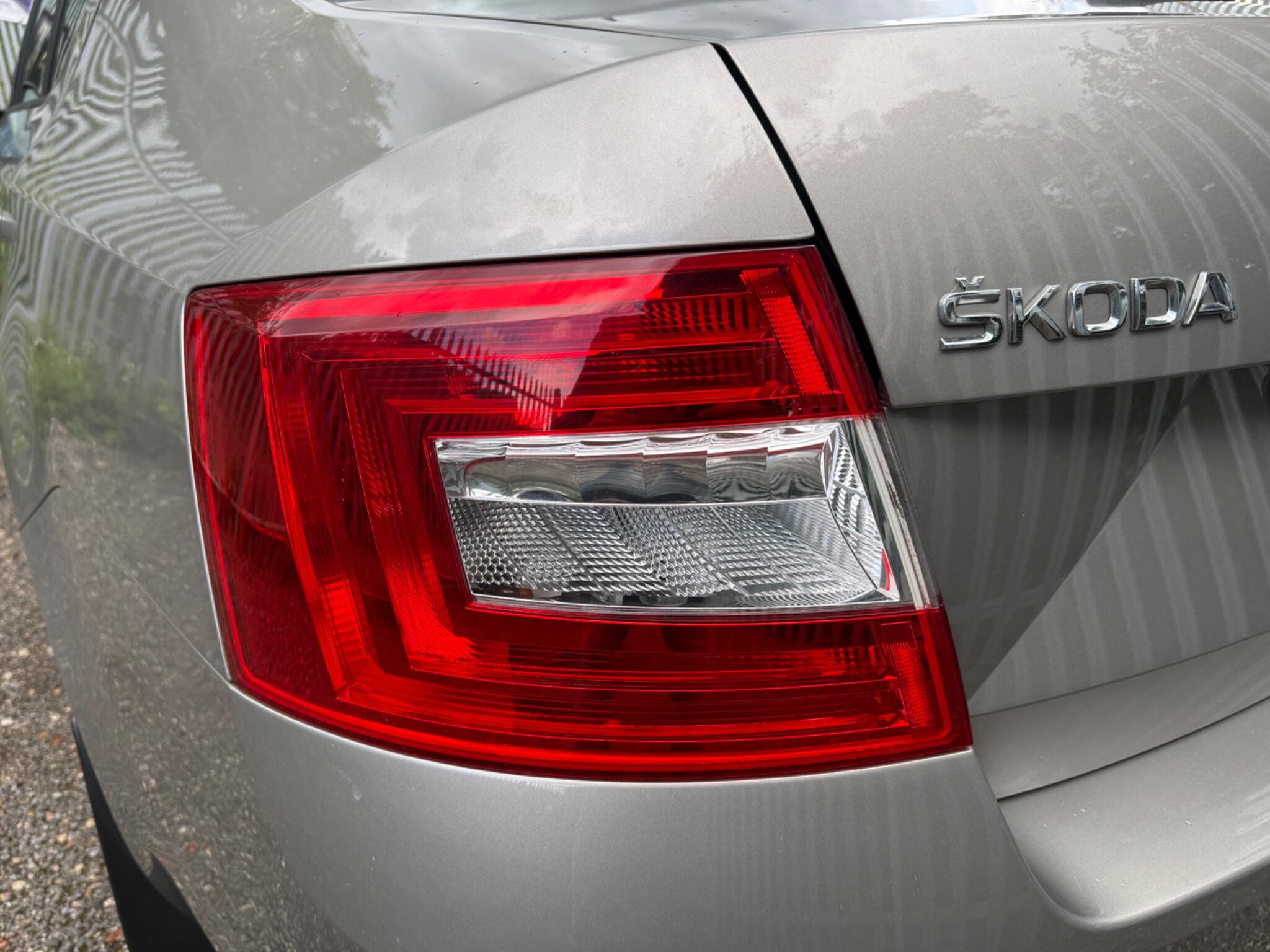 2014 Skoda Octavia image 51