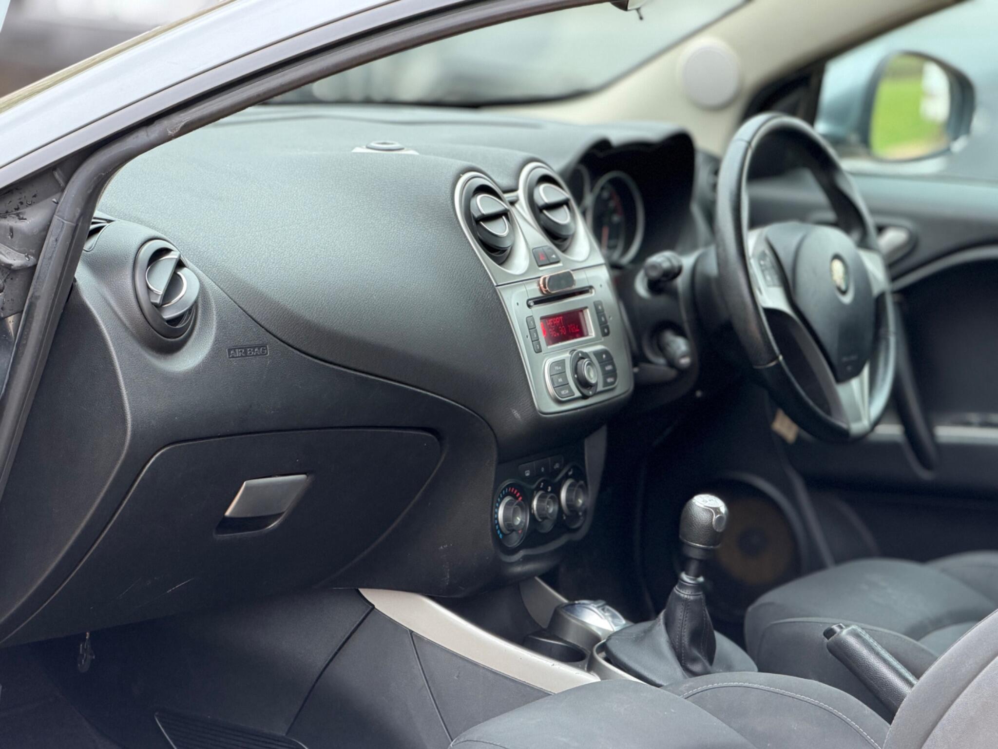 2012 Alfa Romeo MiTo 1.4 MultiAir Sprint Euro 5 (s/s) 3dr image 18