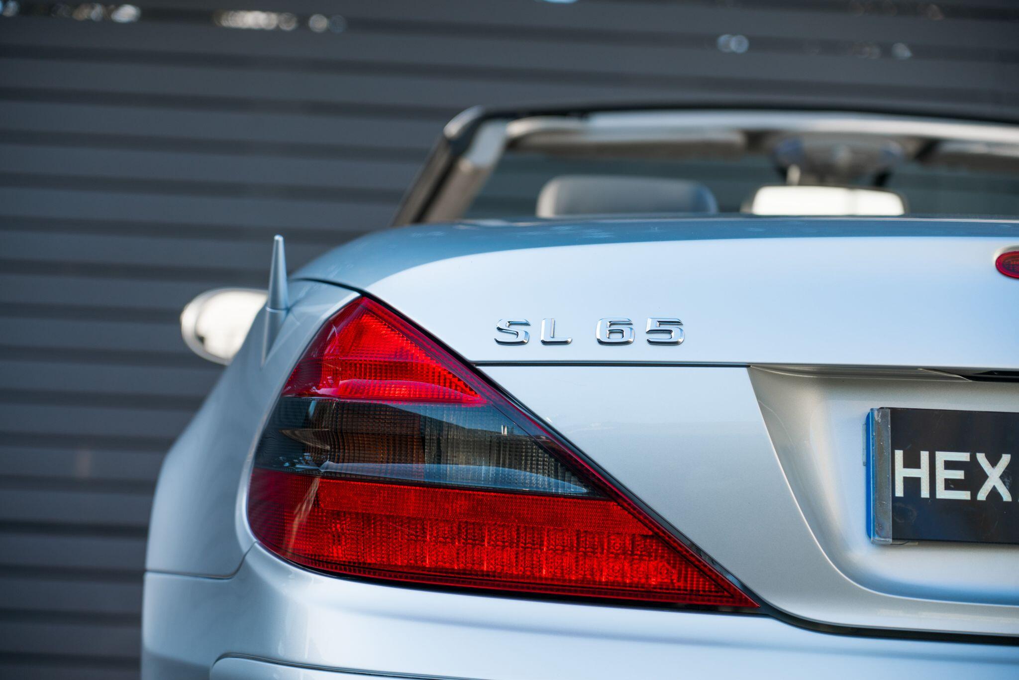 Mercedes-Benz SL view 31