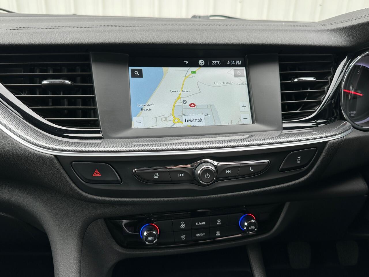 Vauxhall Insignia view 14