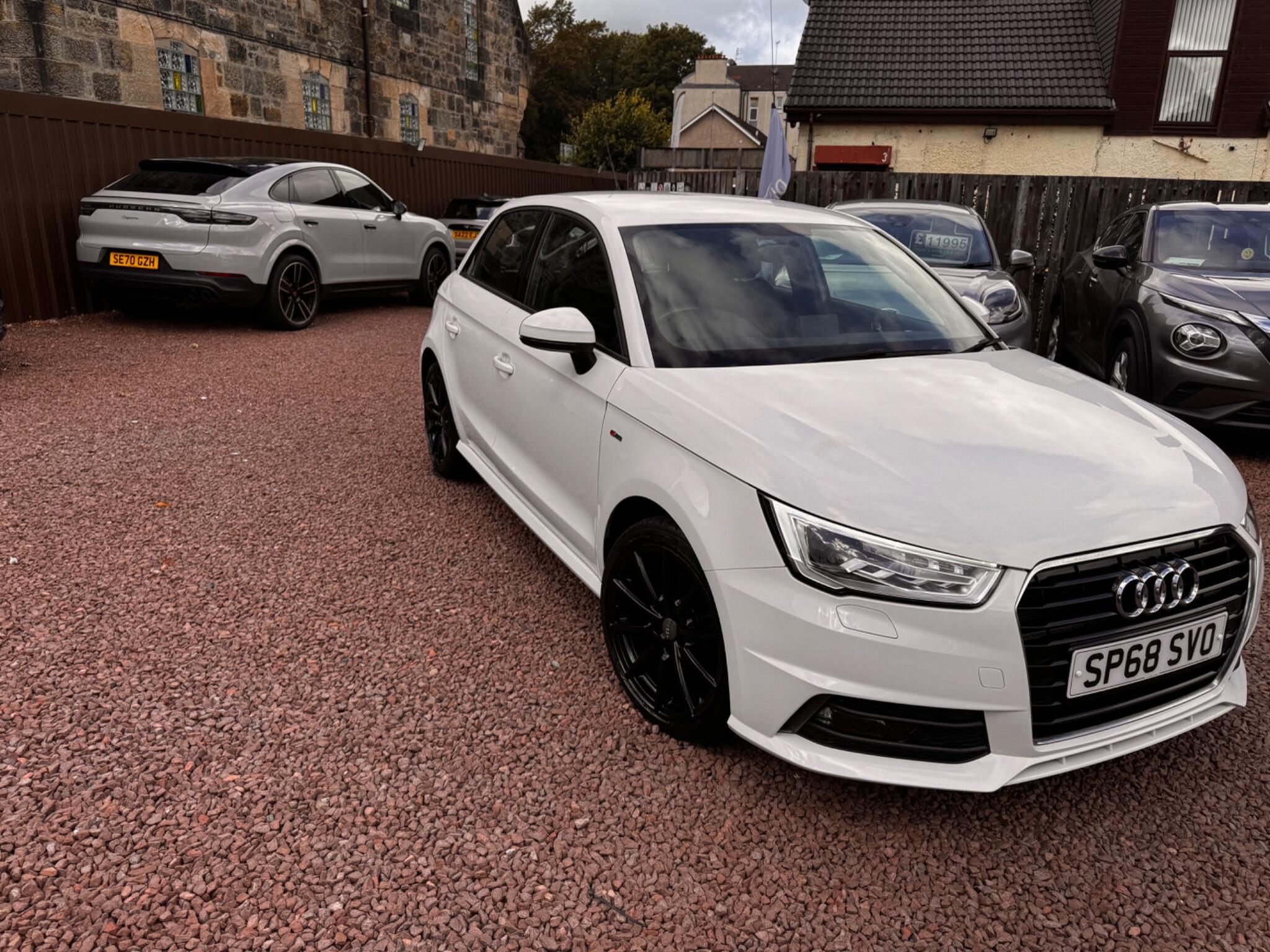 Audi A1 view 2