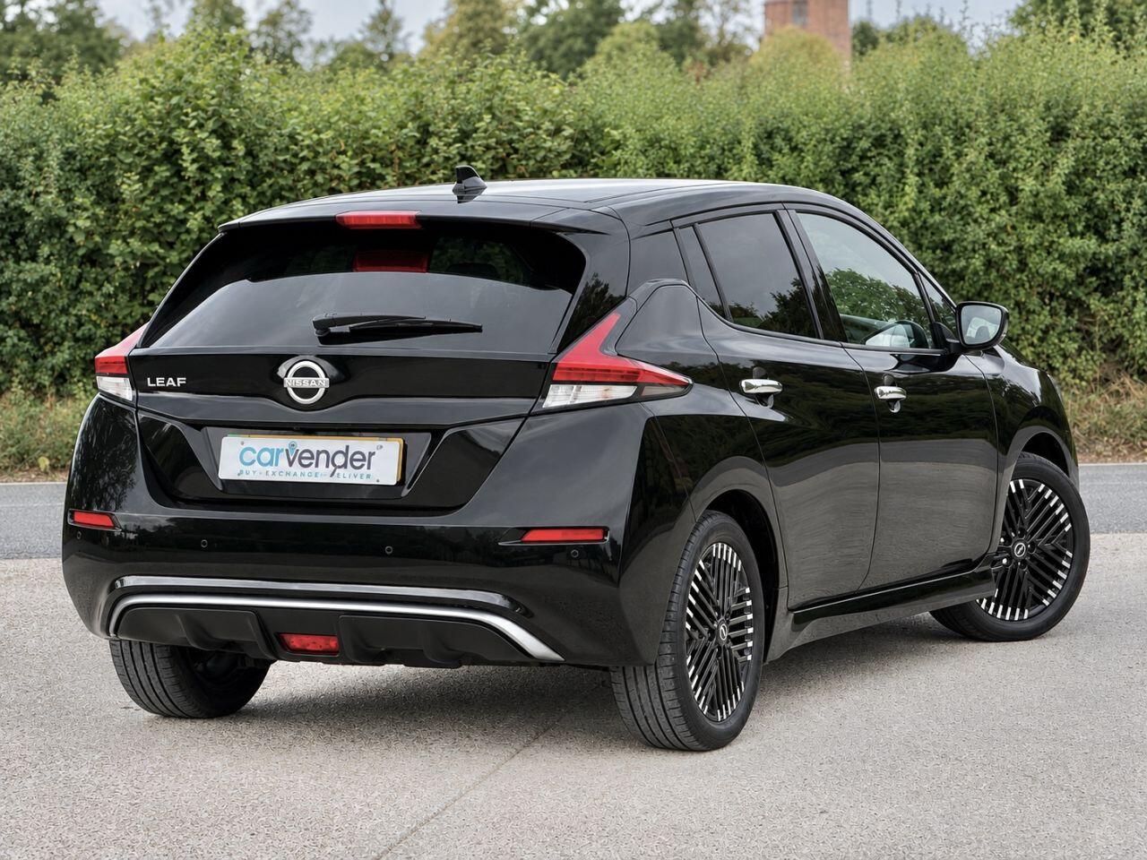 Nissan Leaf view 3