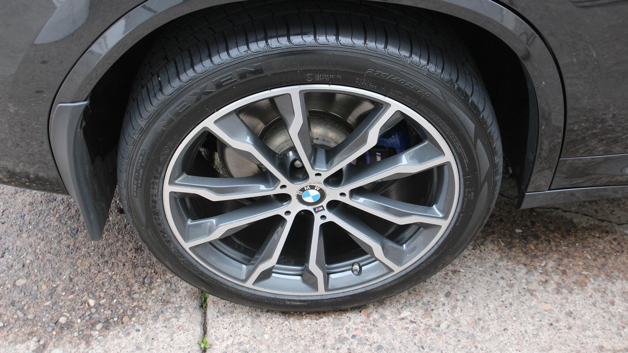BMW X3 view 21