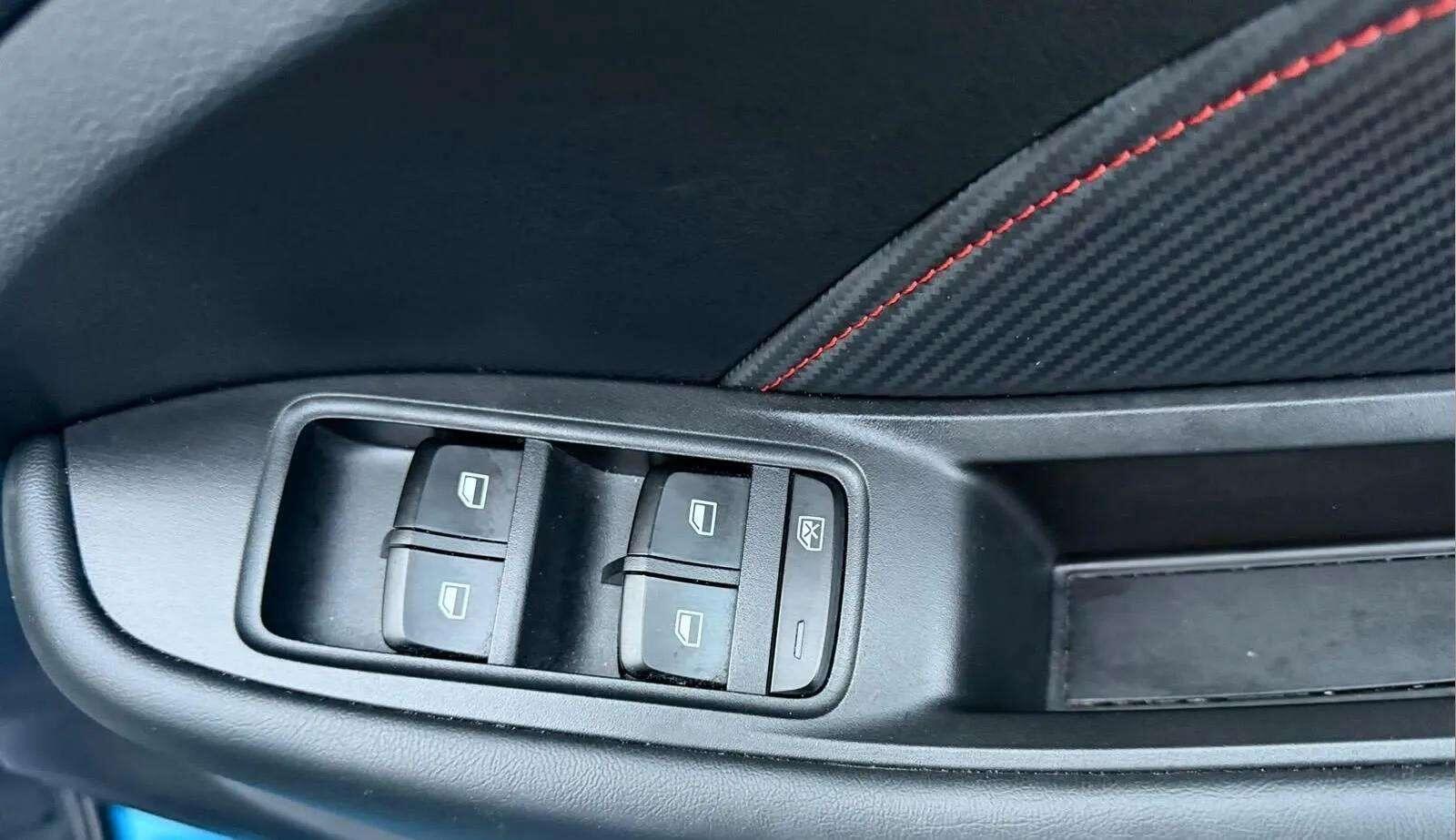 MG MG ZS view 43