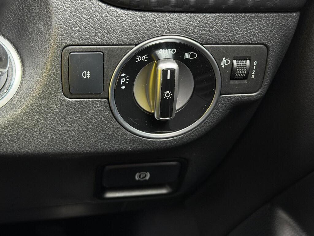 Mercedes-Benz A-Class view 20
