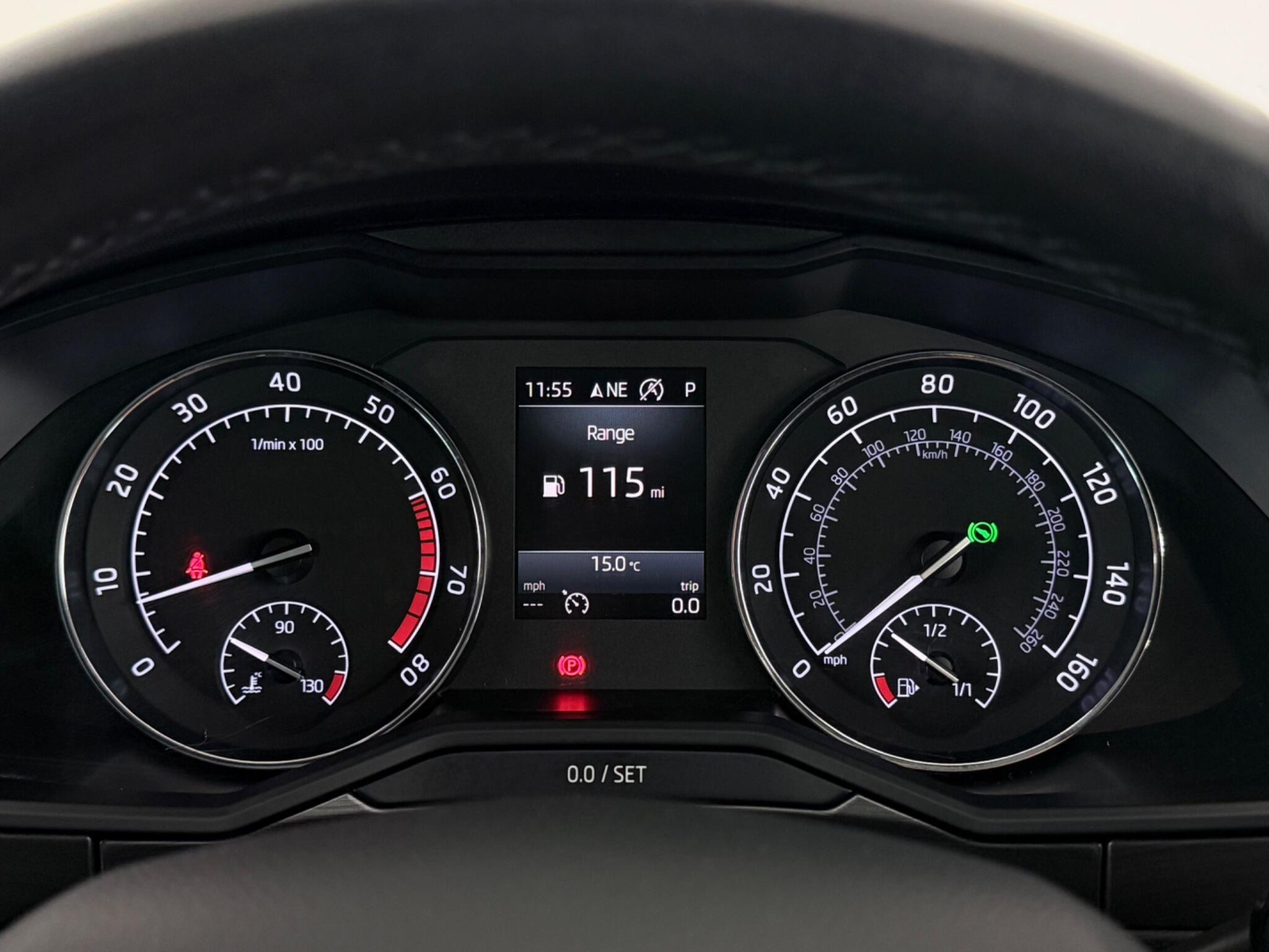 Skoda Superb view 15