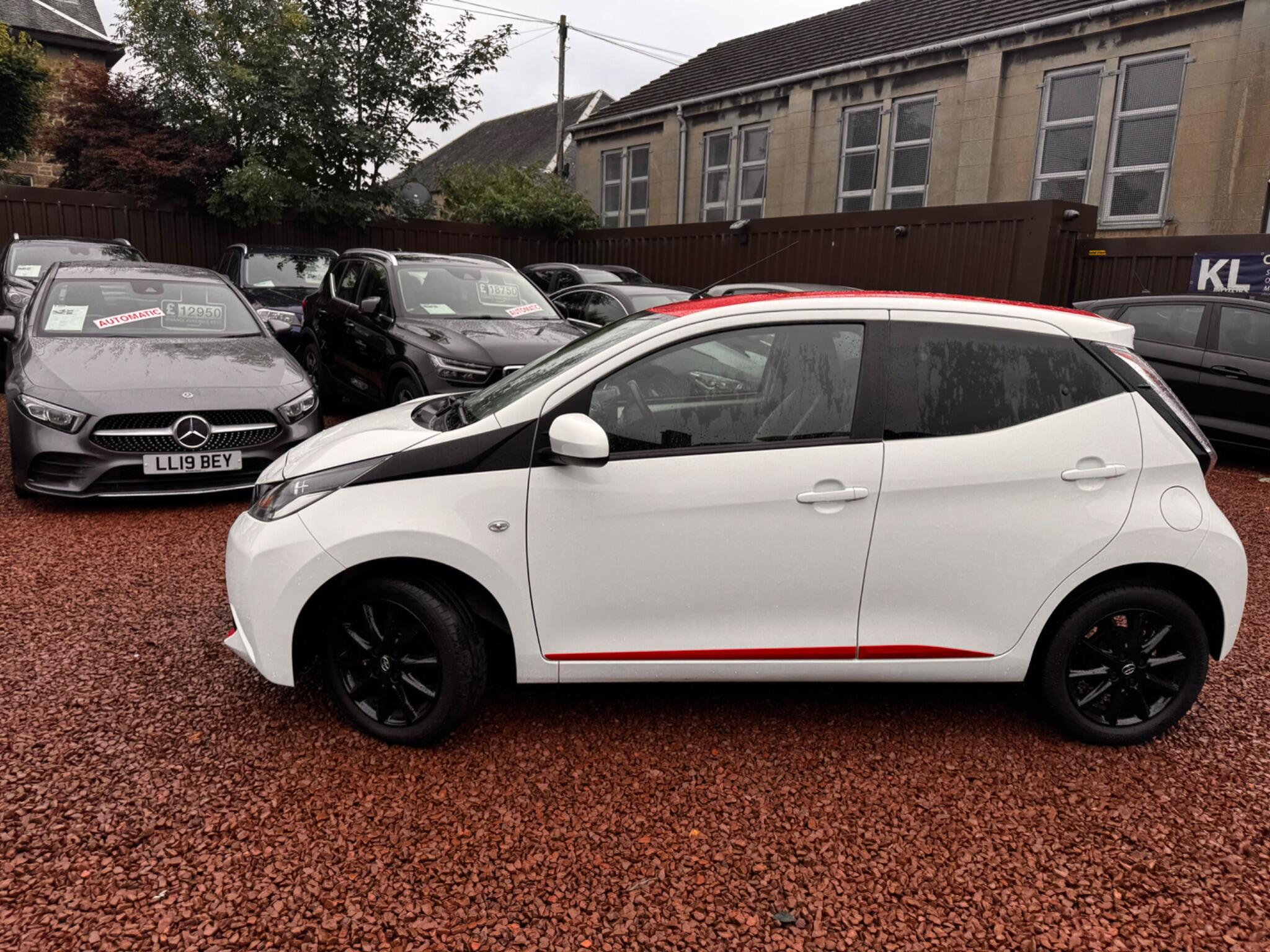 Toyota Aygo view 7
