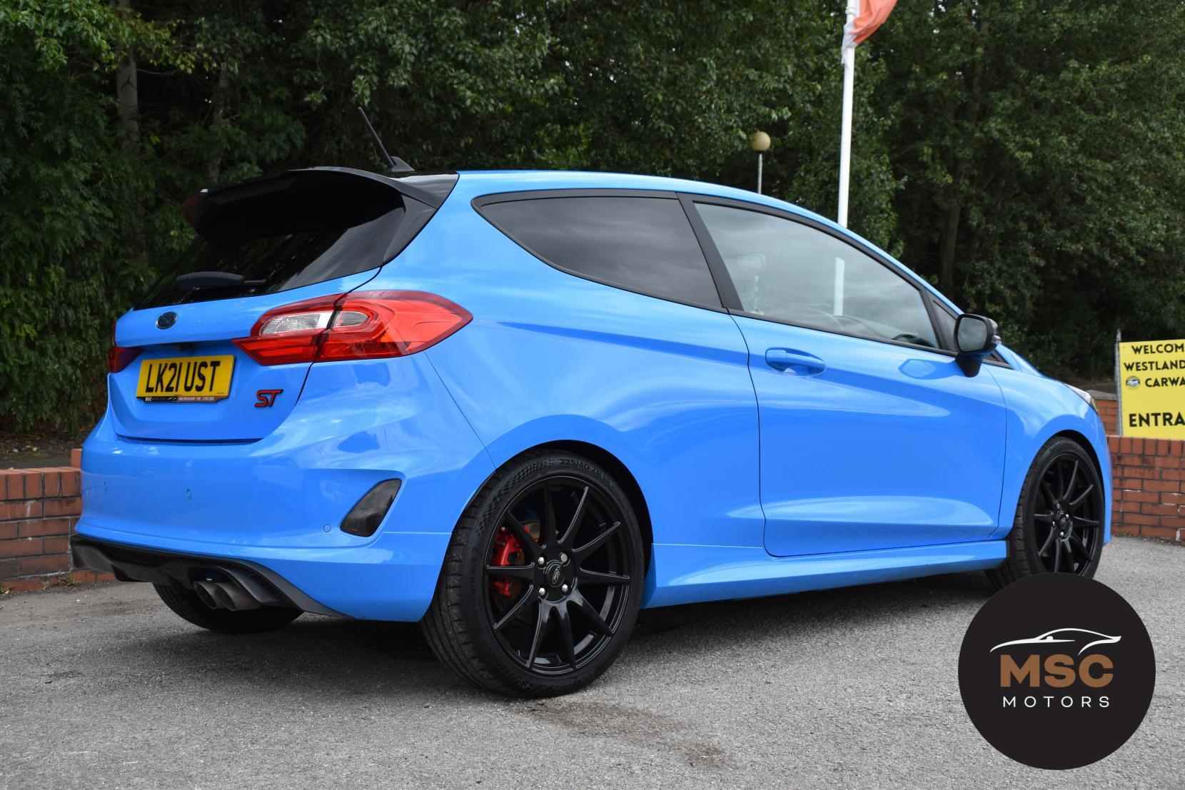 Ford Fiesta view 20