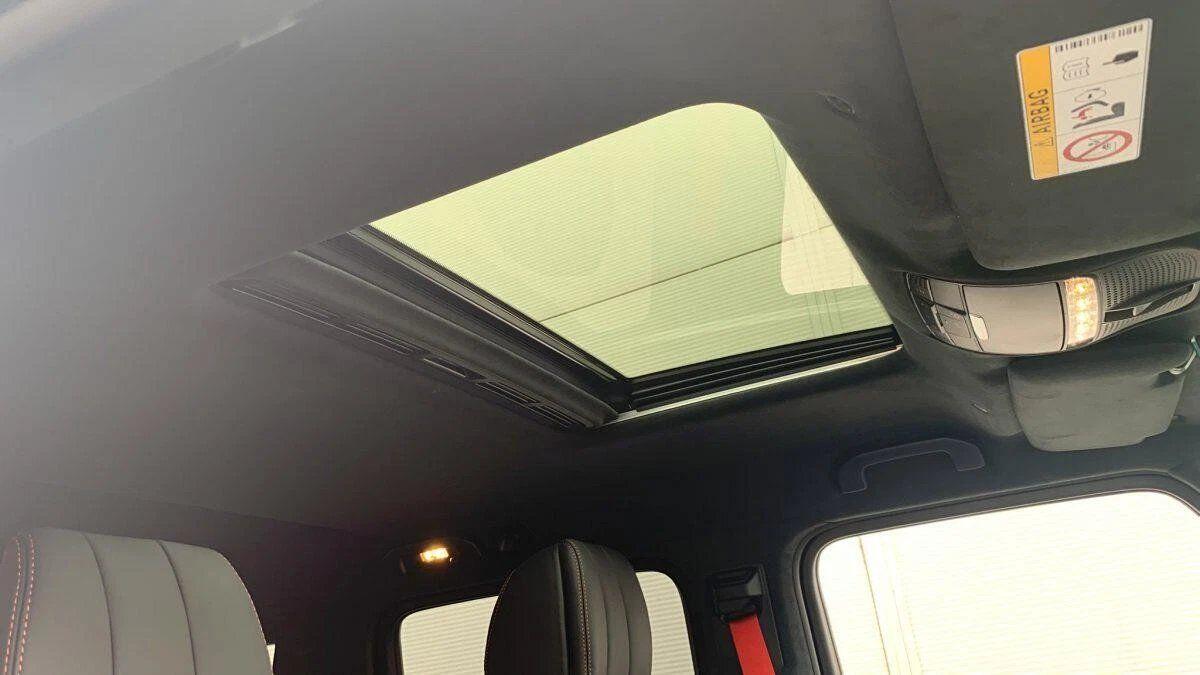 Mercedes-Benz G-Class view 13