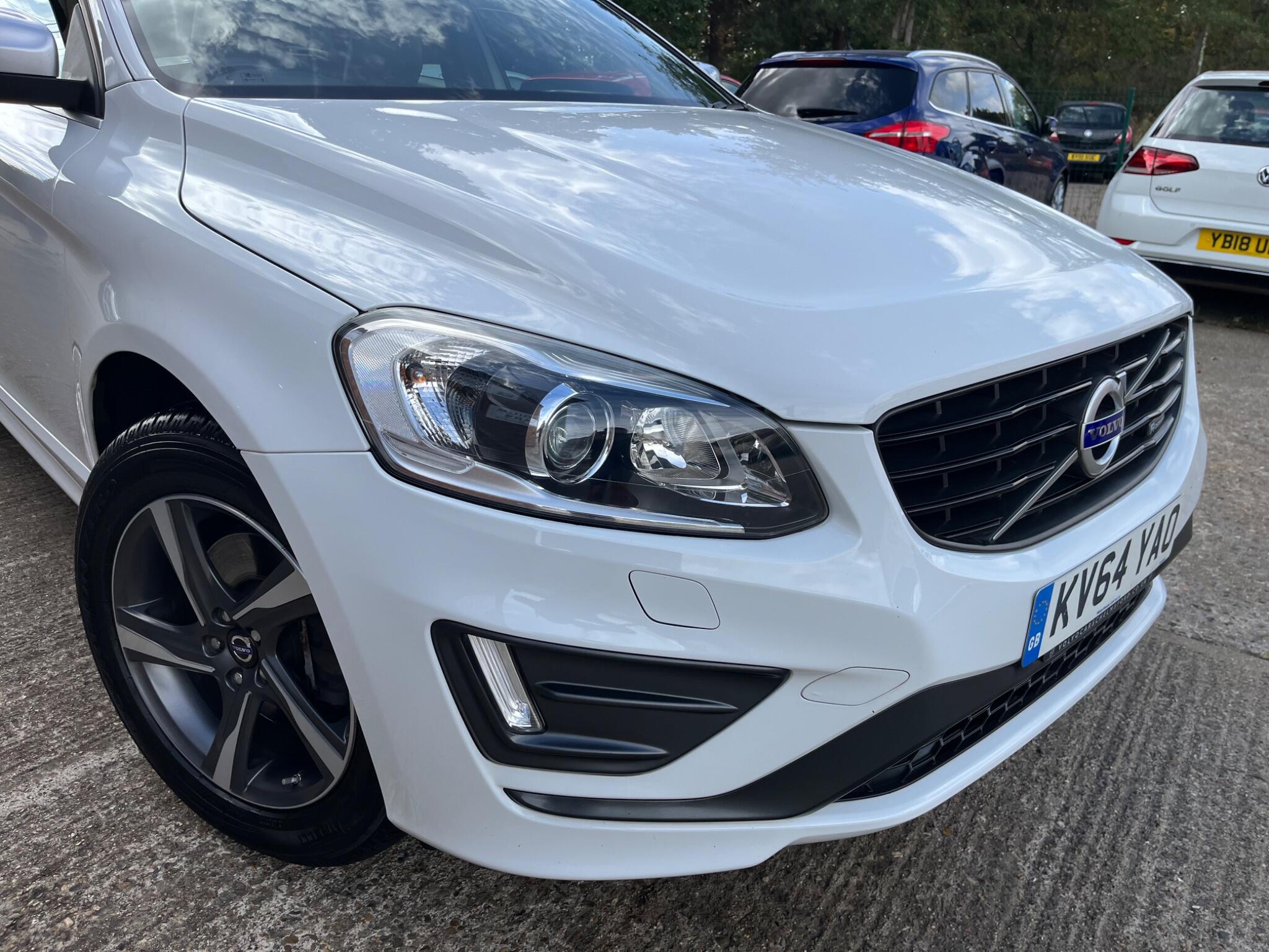 Volvo XC60 view 22