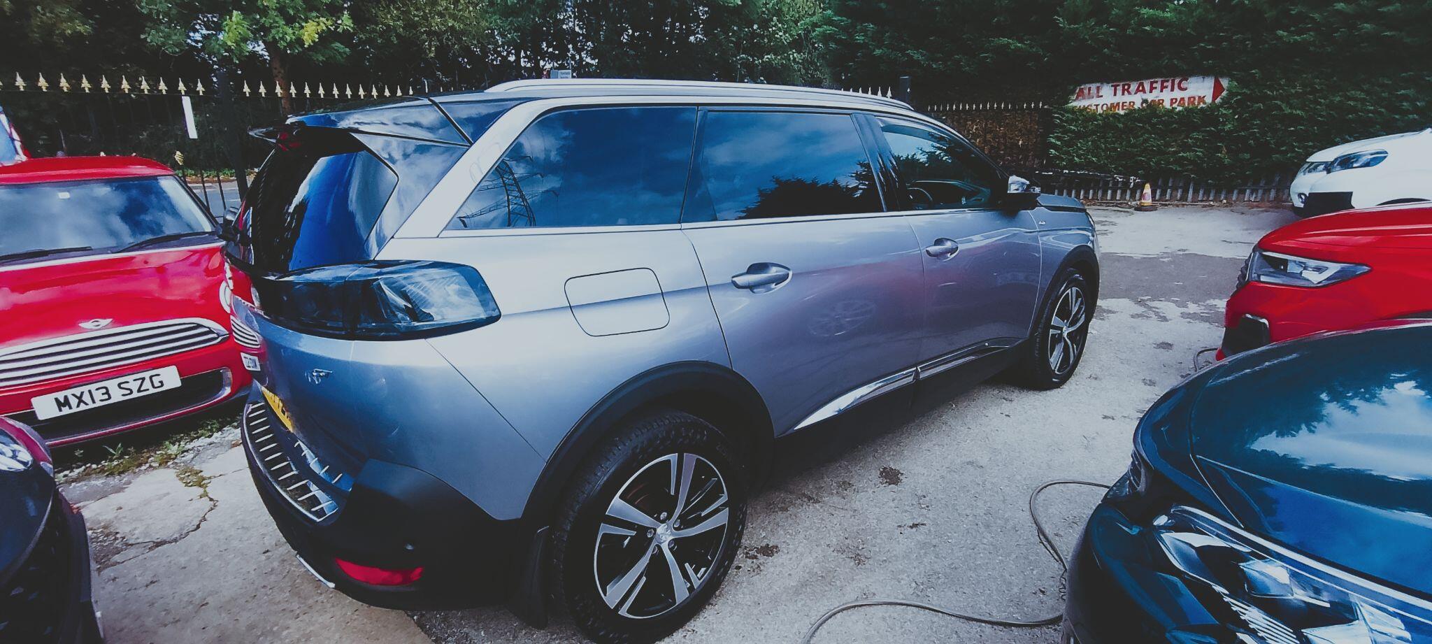 Peugeot 5008 view 19
