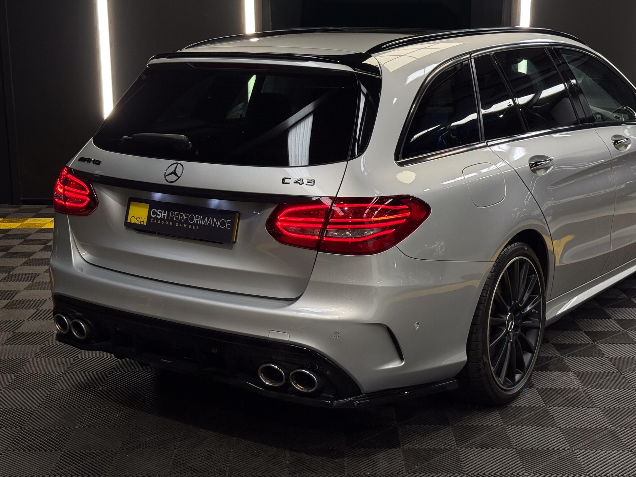 Mercedes-Benz C-Class view 16