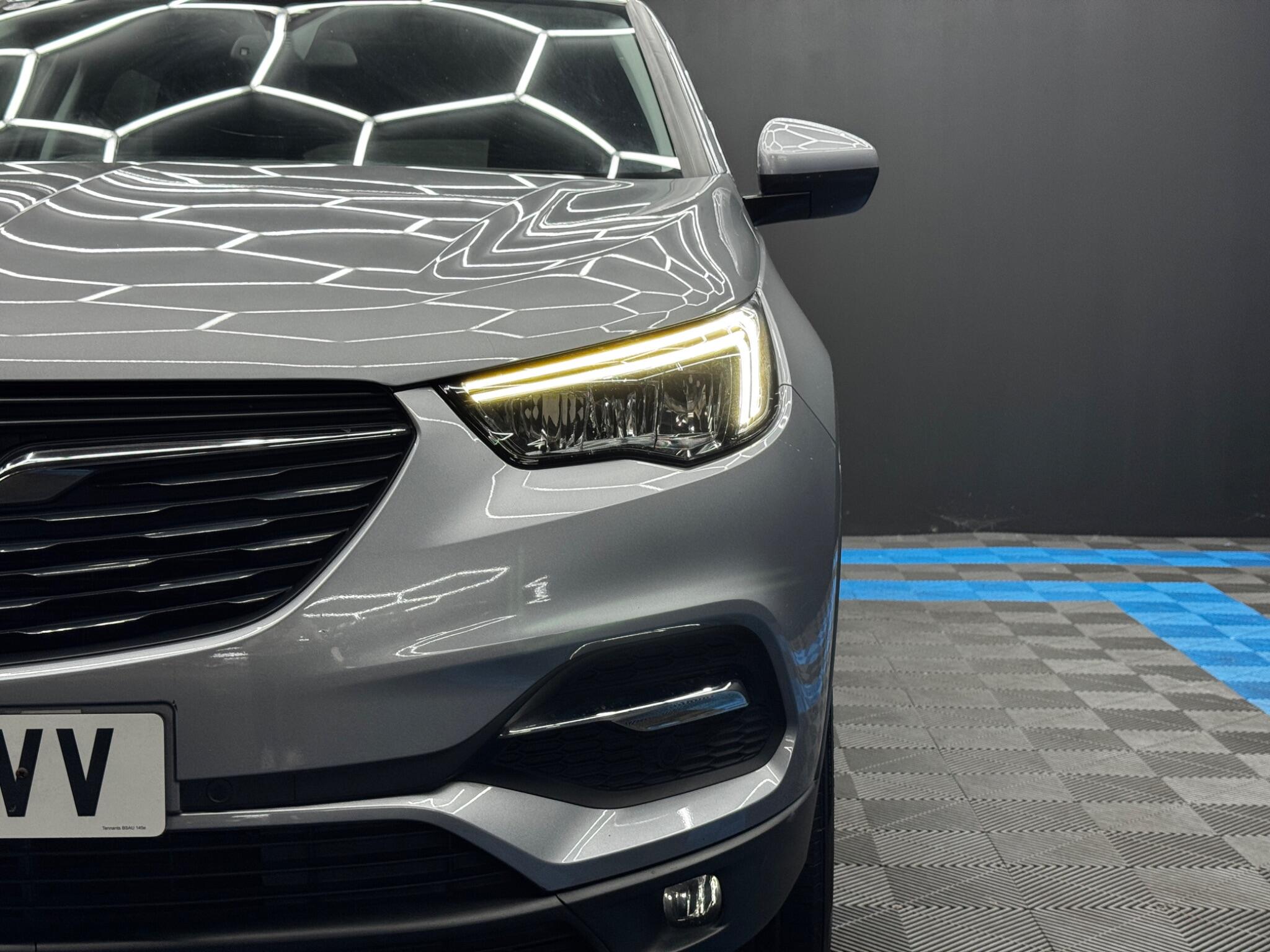 Vauxhall Grandland X view 40