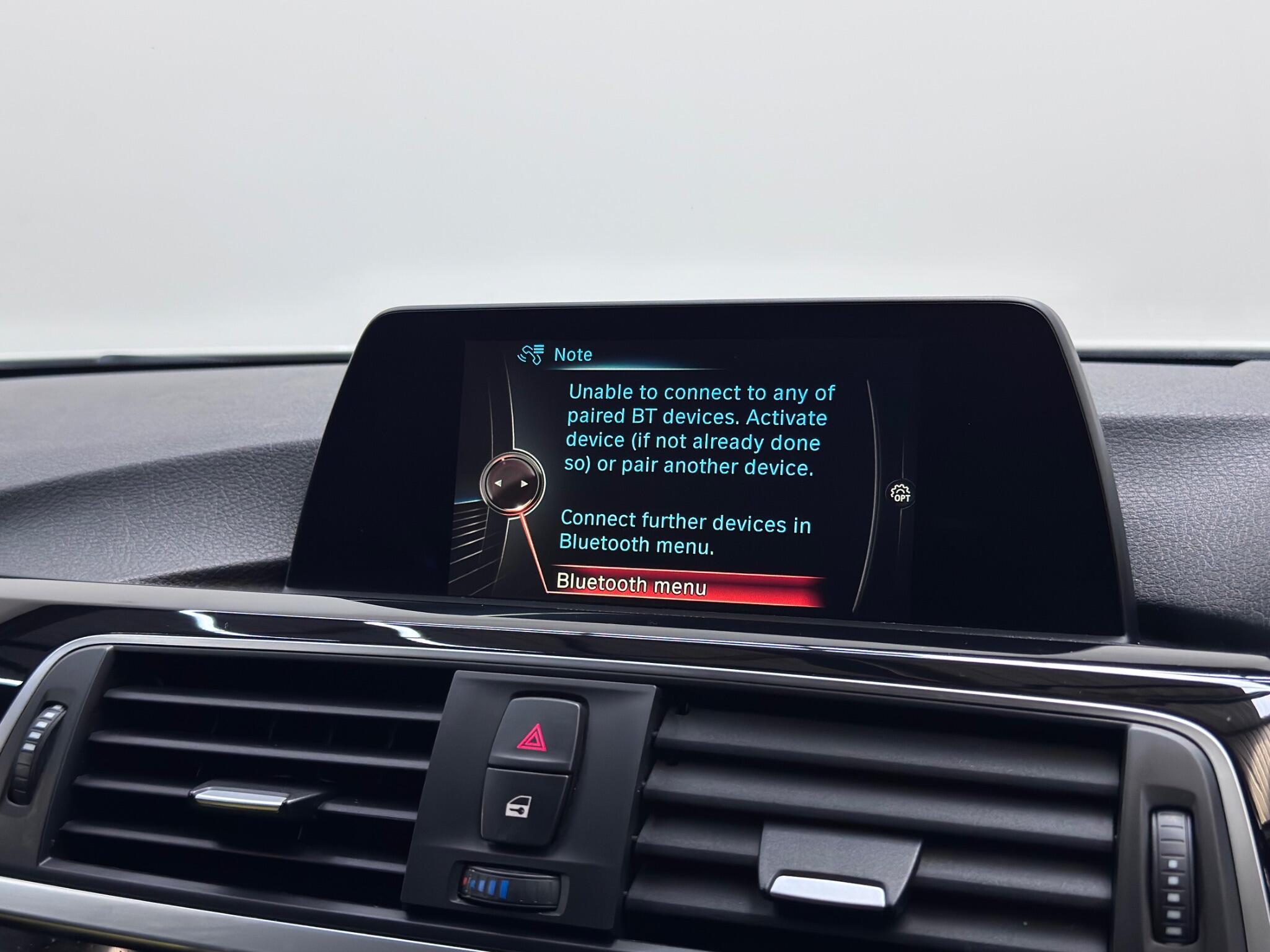 BMW 3 Series view 36