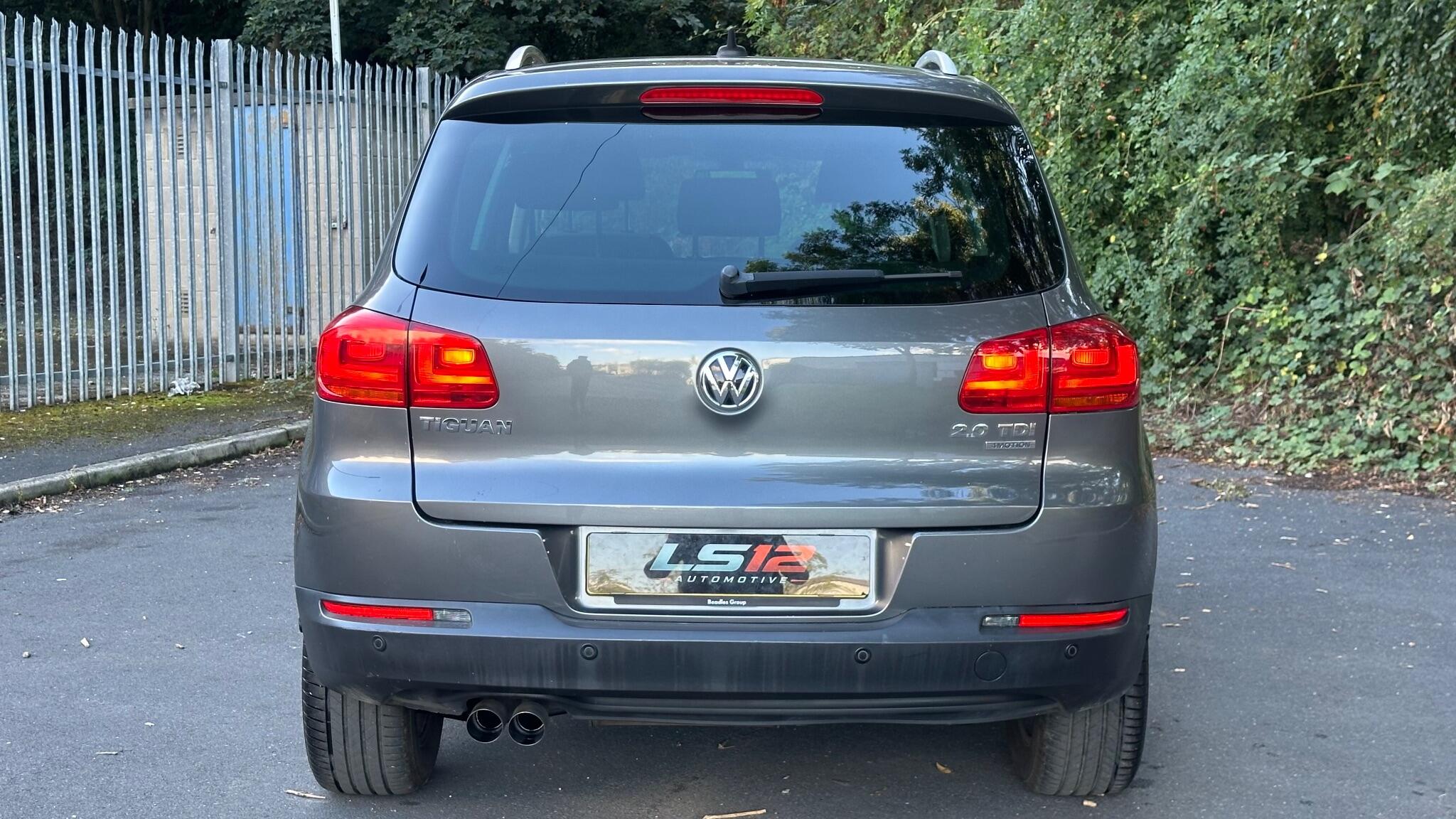 Volkswagen Tiguan view 11