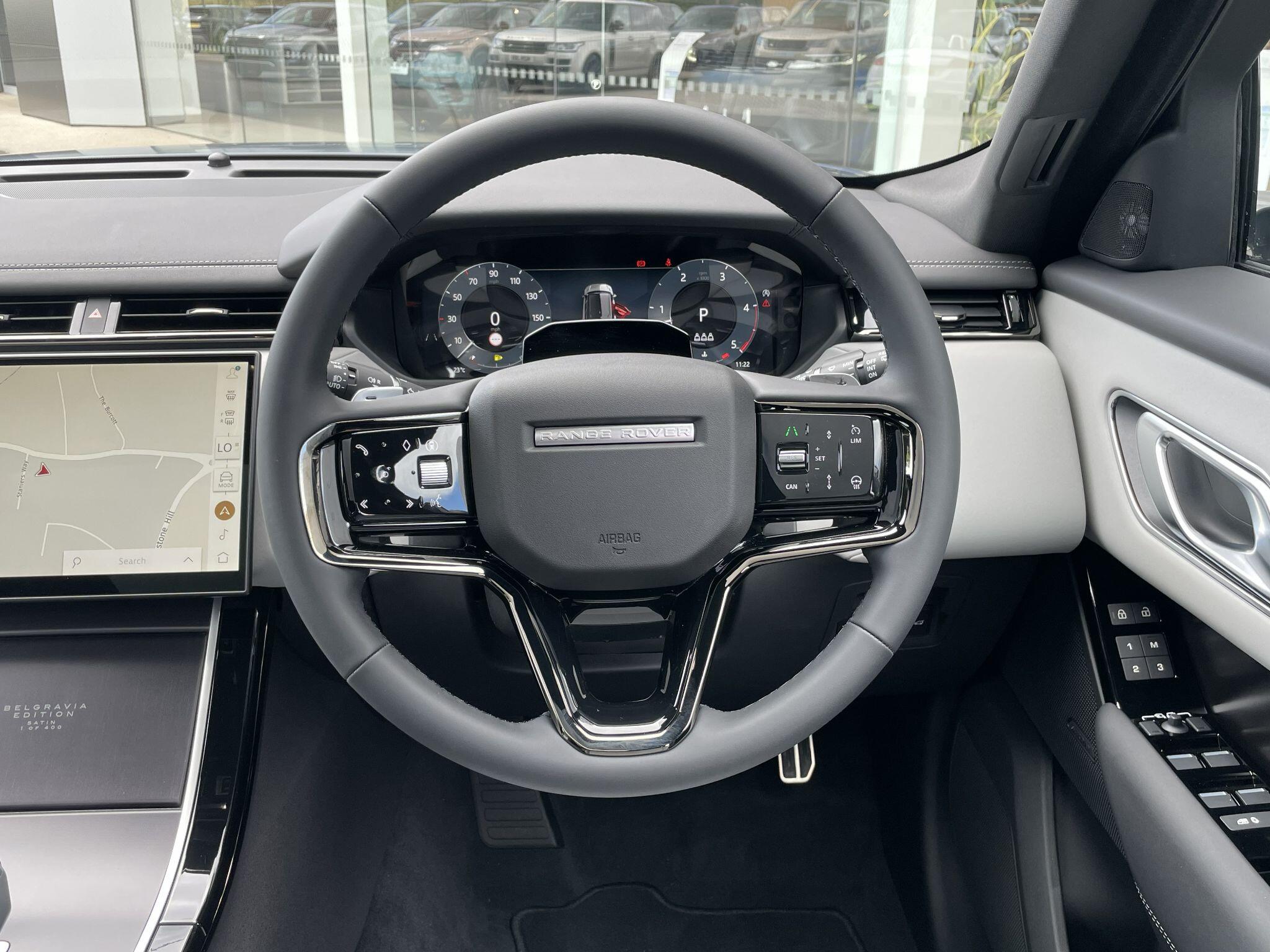 Land Rover Range Rover Velar view 27