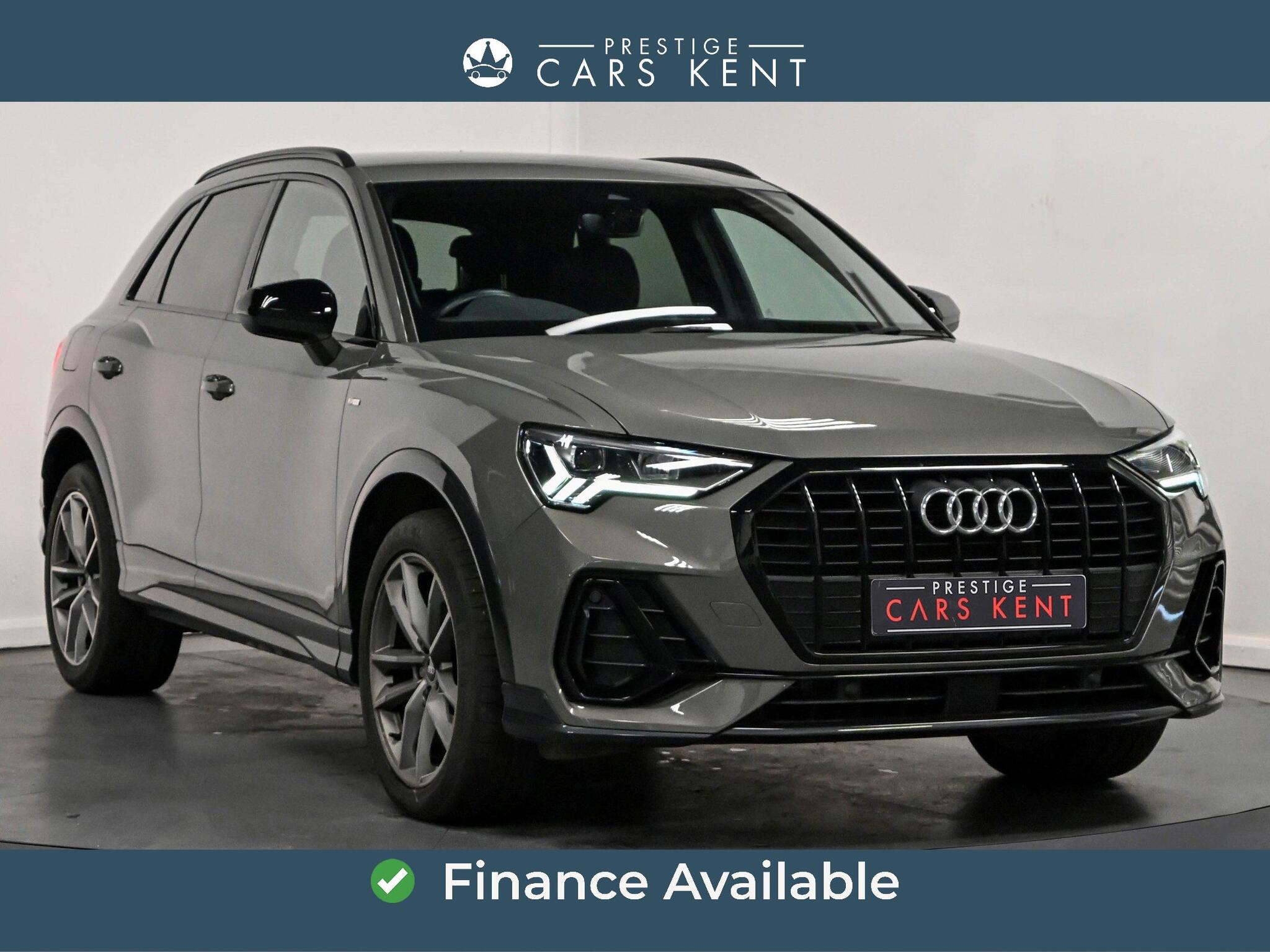 Audi Q3 main image