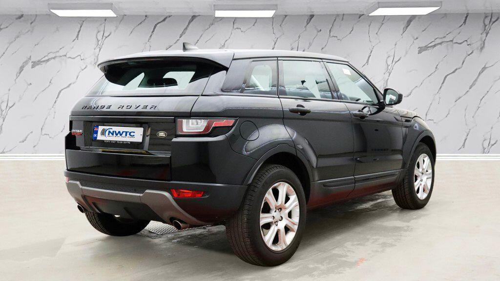 Land Rover Range Rover Evoque view 6