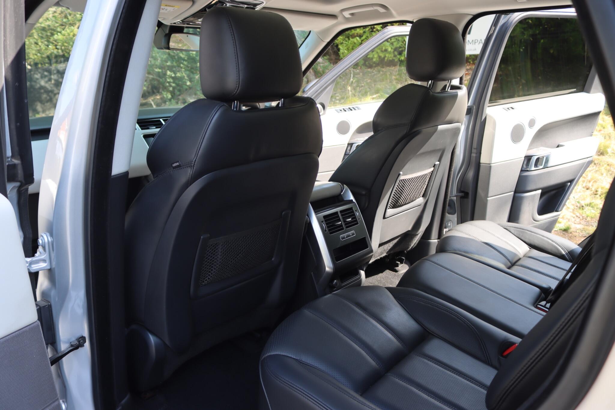 Land Rover Range Rover Sport view 8