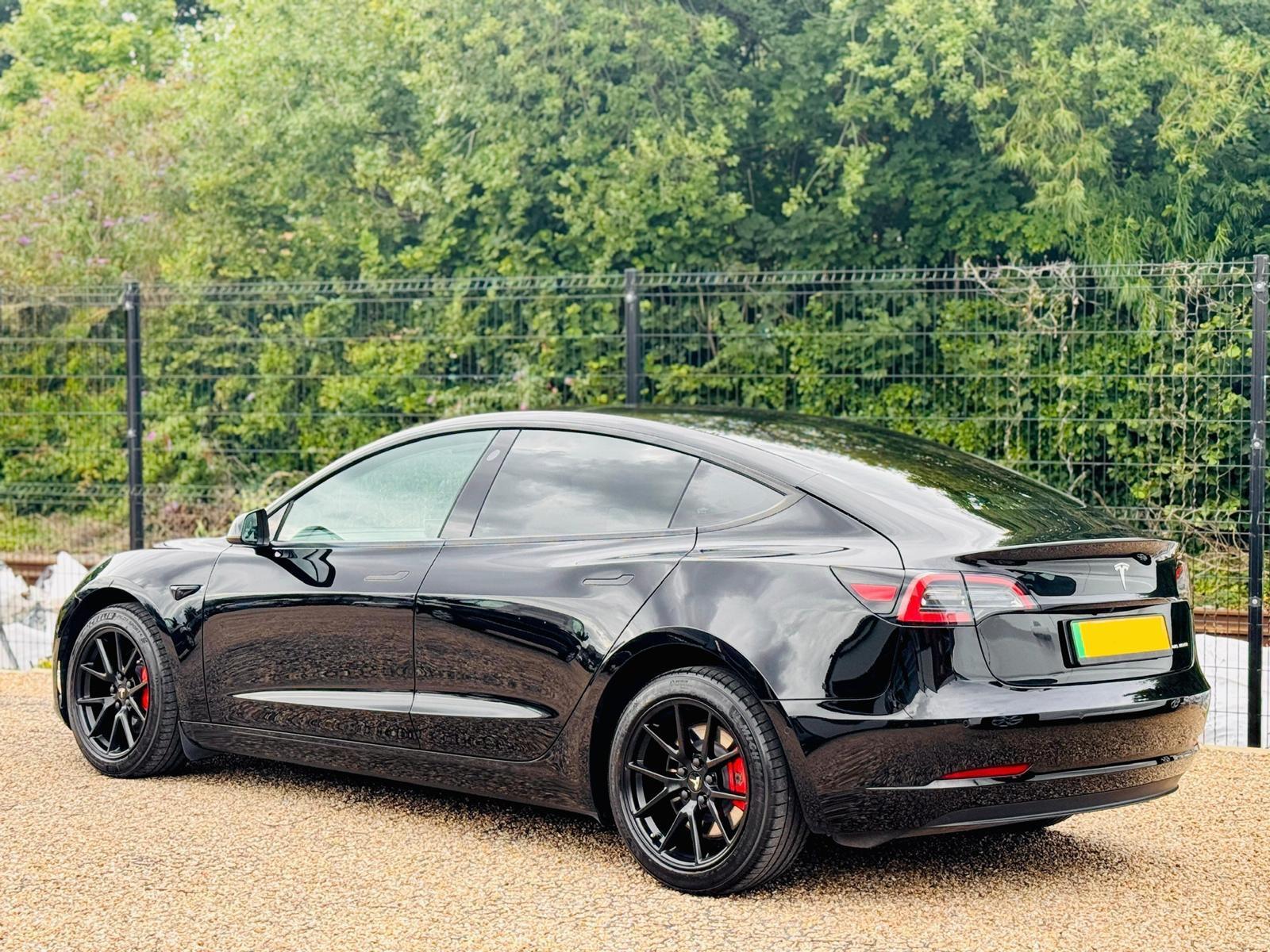 Tesla Model 3 view 12
