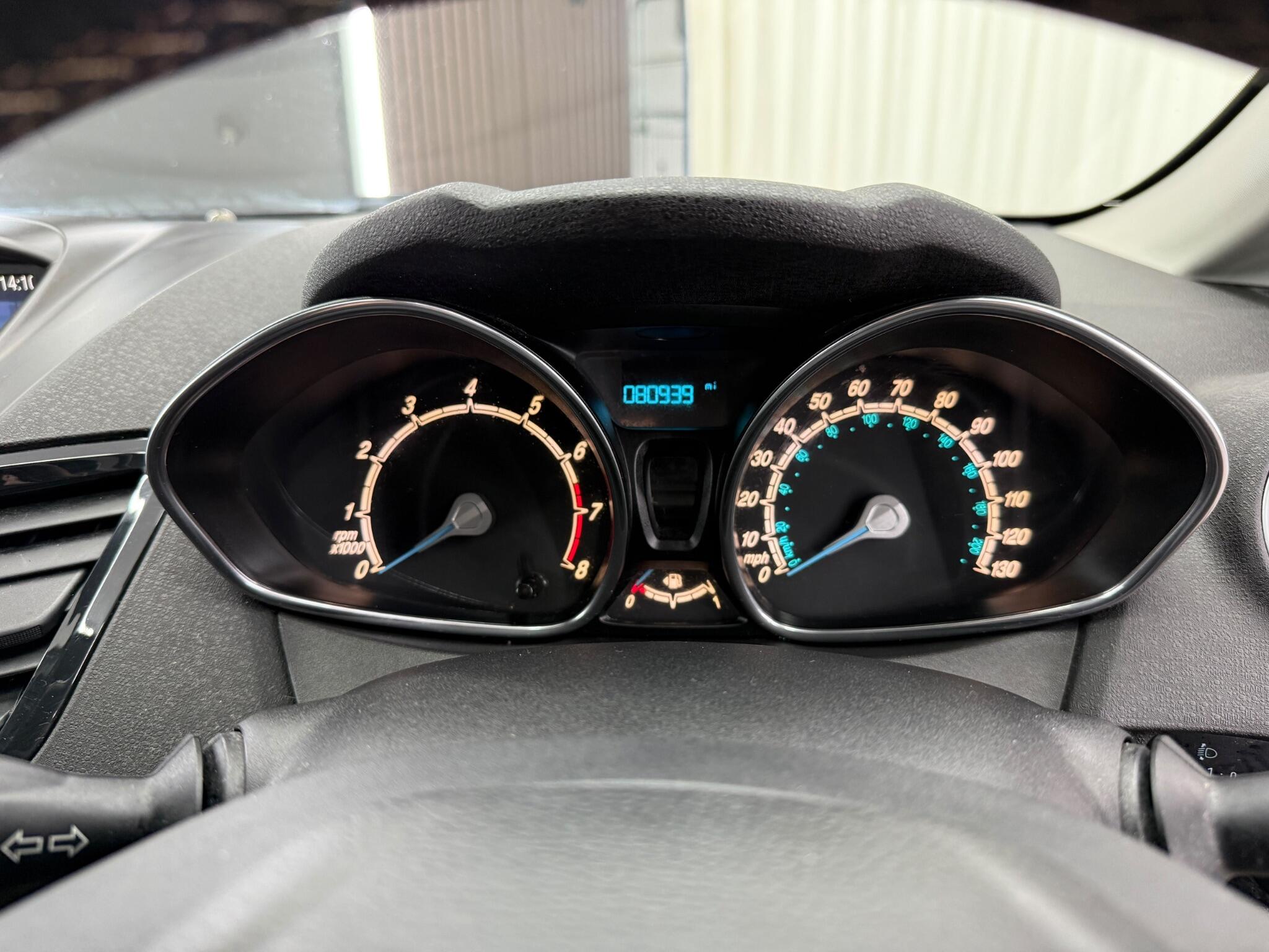Ford Fiesta view 40