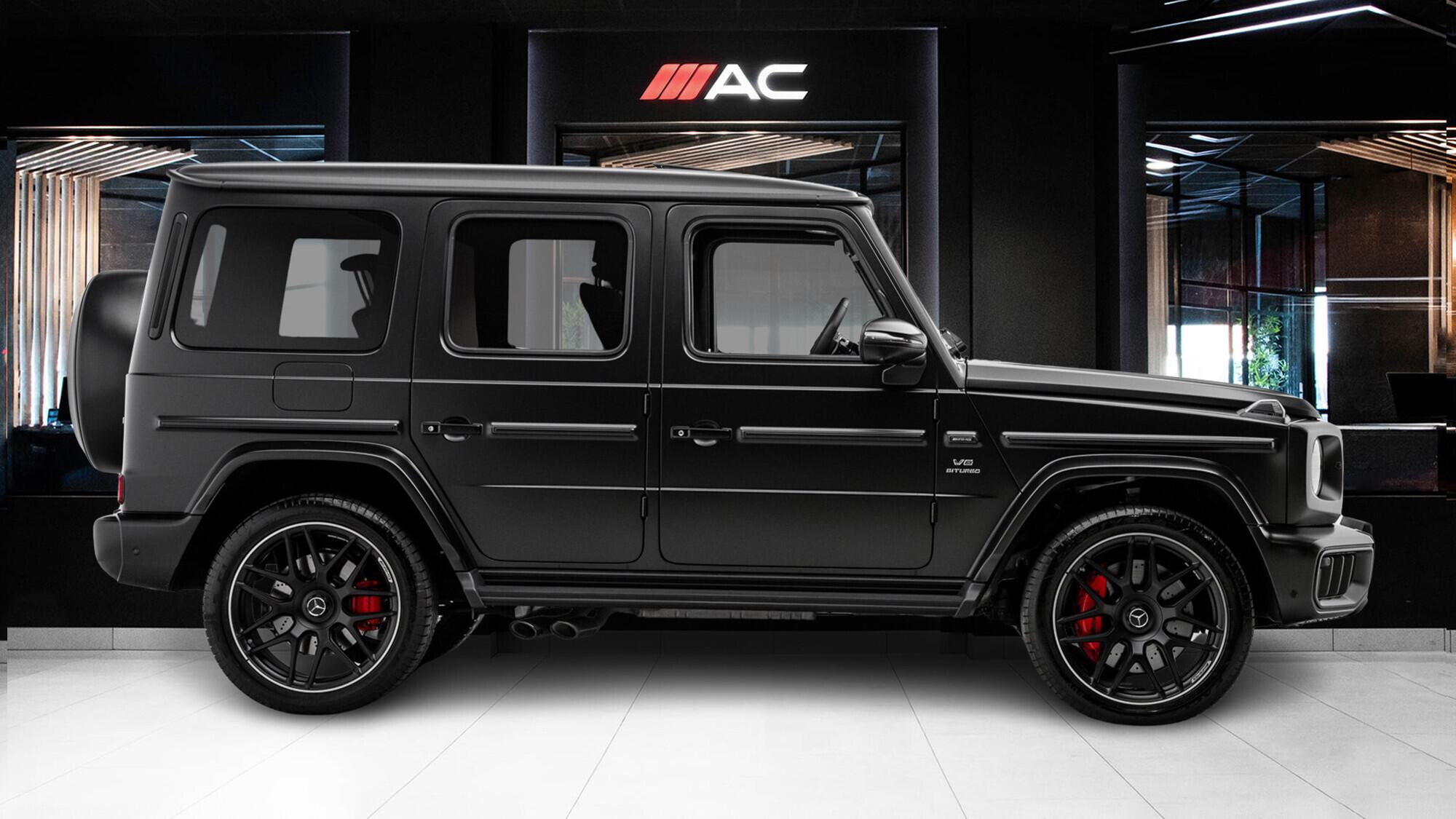 Mercedes-Benz G-Class view 3
