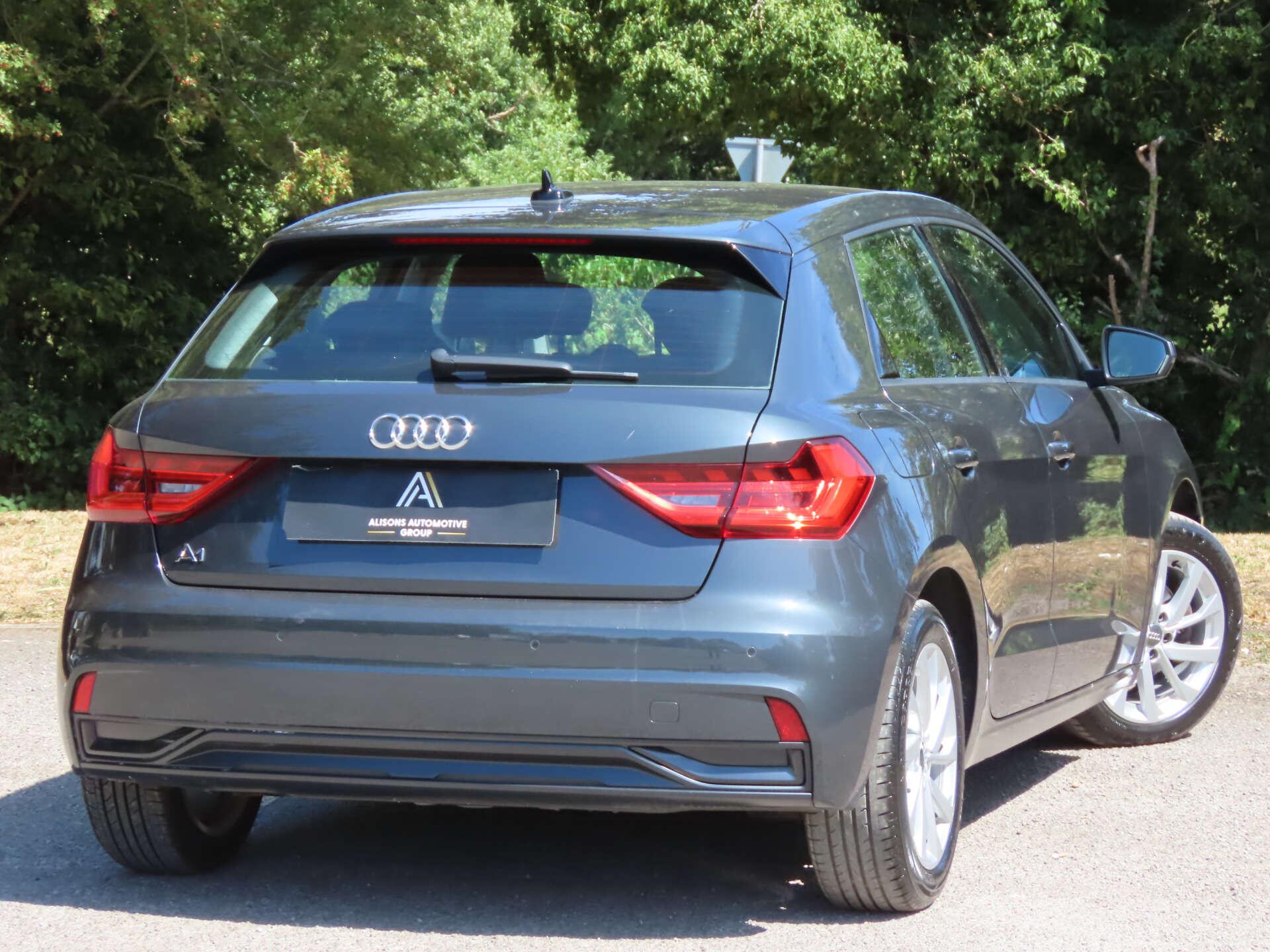 Audi A1 view 4