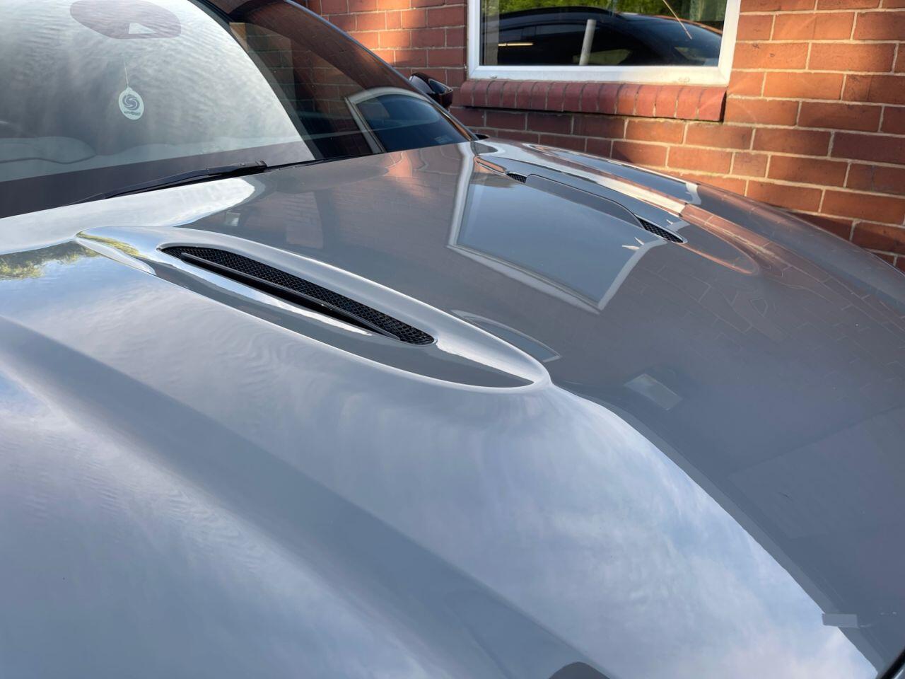 Aston Martin DBX view 8