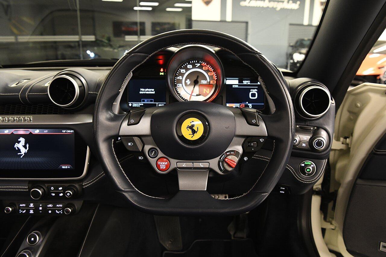 Ferrari Portofino view 22